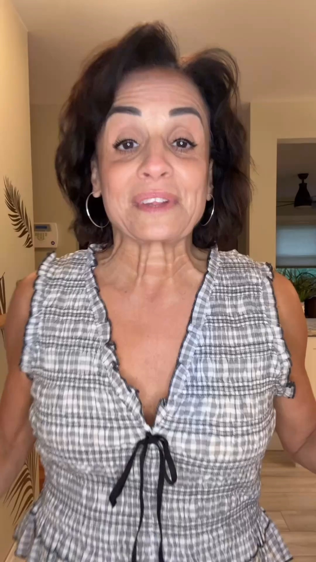 Looking for an effortless, chic summer look? ☀️ This smocked v-neck from LOFT is a total winner. It’s incredibly flattering, comfortable, and bra friendly!

I styled it with the LOFT Riviera pants easily my favorite pants ever. If you know, you know! I have them in almost every color! 🖤

The quality, the comfort, the styles, something I can always count on with LOFT. 

#workwear #loft #over40
#midlife

#LTKootd #LTKPetite #LTKgrwm