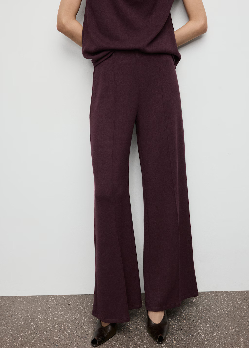 Seam-detail straight-fit pants | Mango (US/MX/AU)