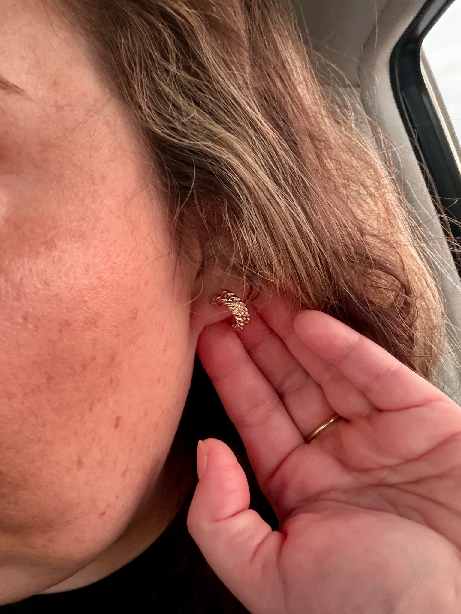 Simple, dainty gold hoops that go with everything 

#rebekahelizstyle

#LTKPlusSize #LTKSaleAlert