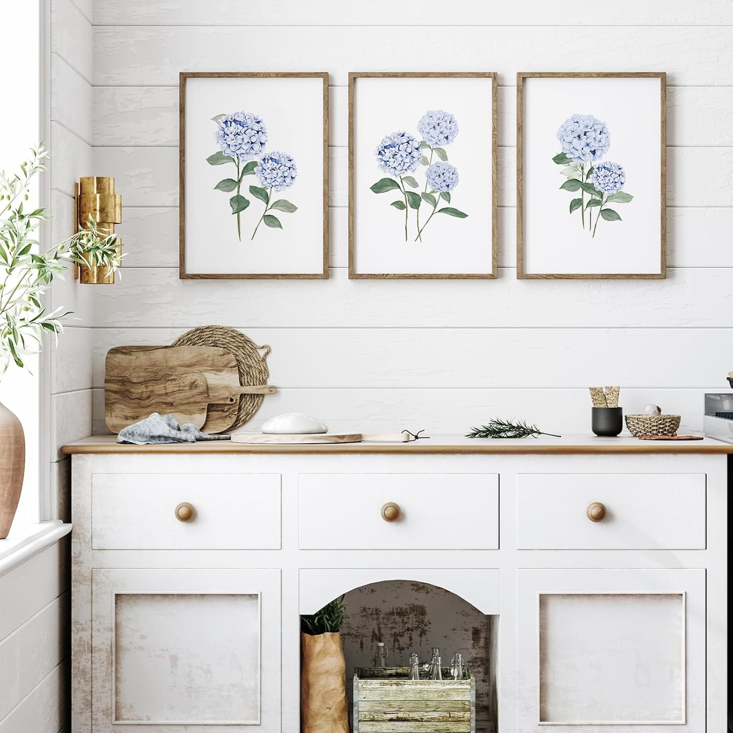 JarThenaAMCS 3Pcs Hydrangea Floral Canvas Wall Art Prints Watercolor Blue Flower Art Poster Botan... | Amazon (US)