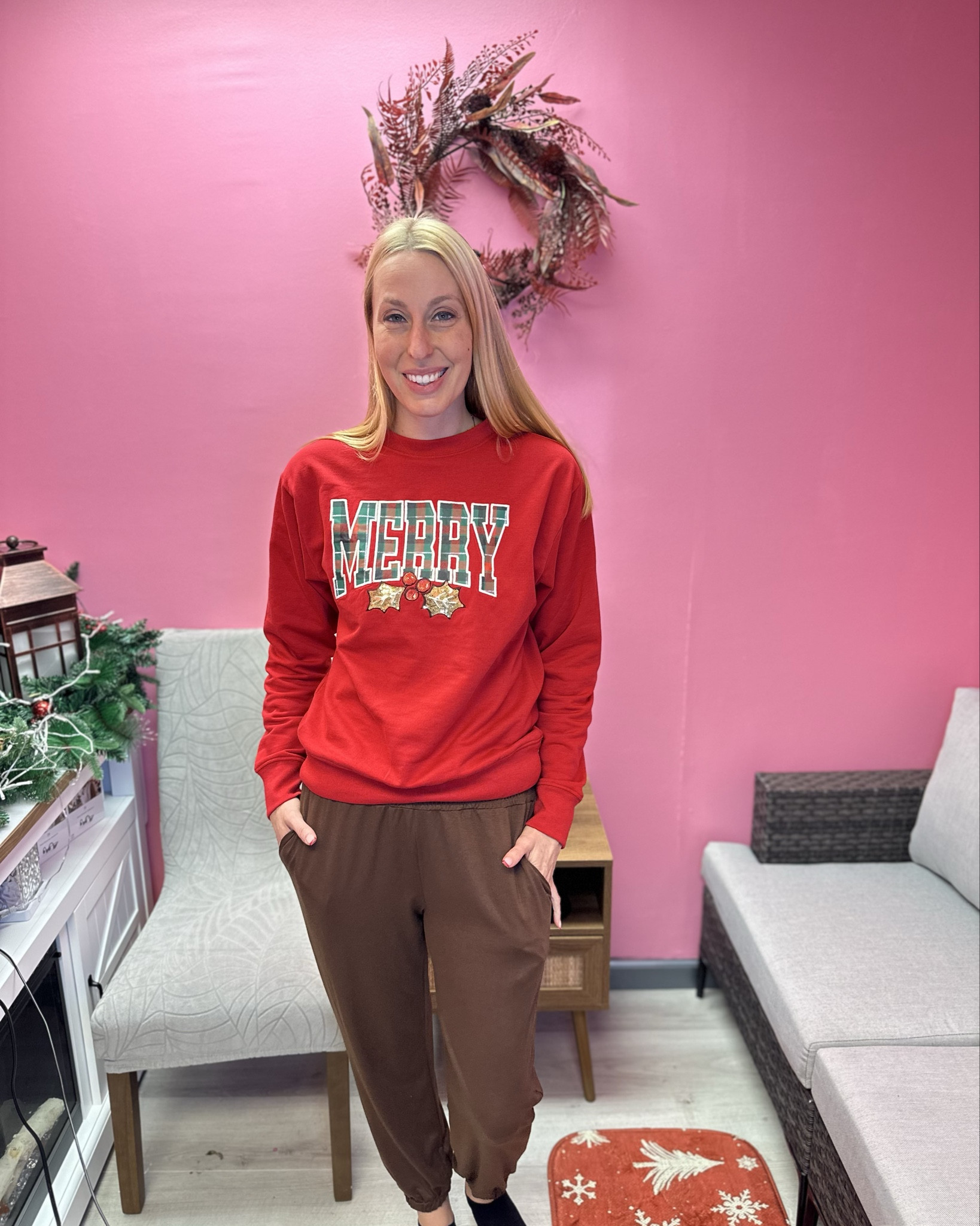 Comfy chocolate brown pants 
🖤made to look classy and fit ultra comfortably
🖤it is stretchy and has an elastic waist 
🖤fits true to size, wearing size small and I am 5’10”


#LTKFindsUnder50 #LTKFindsUnder100 #LTKTall