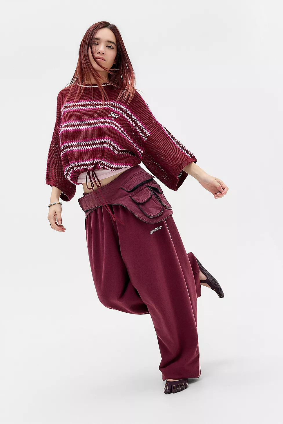 iets frans... Burgunderrote Harri Baggy Jogginghose | Urban Outfitters DE