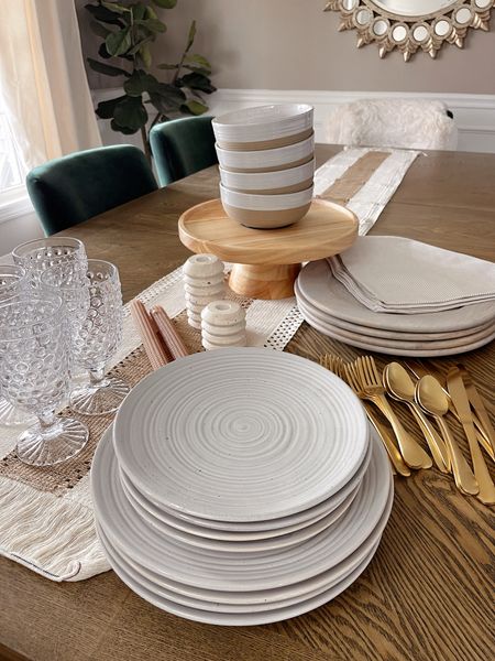 Dish set, dishware, affordable kitchen items, thanksgiving table setting, thanksgiving decor 

#LTKhome
