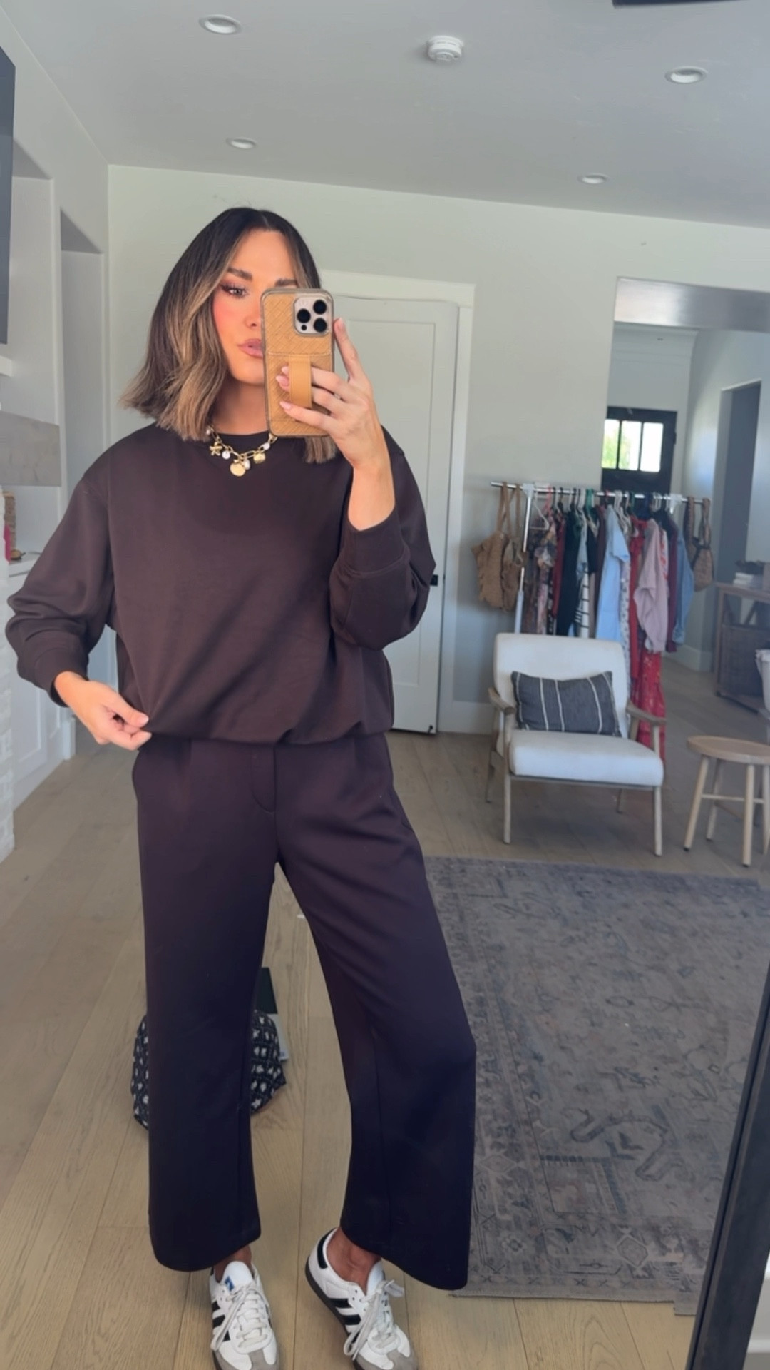 Set size medium in the top and a small in the pants 

#LTKFindsUnder50 #LTKOver40