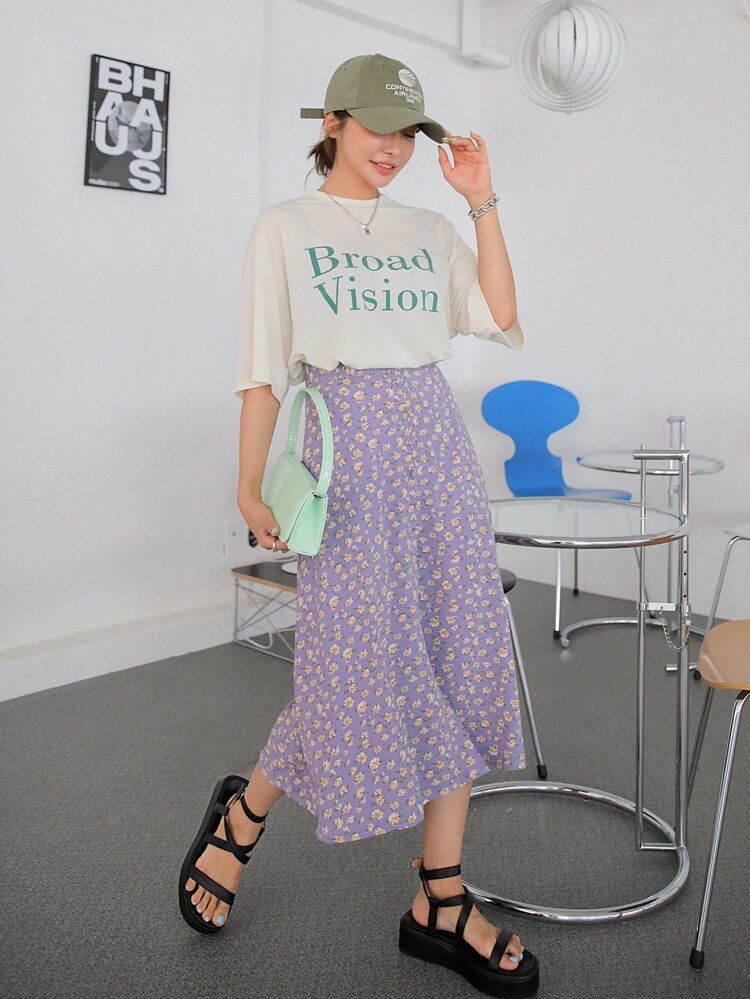 DAZY Split Hem Ditsy Floral Skirt | SHEIN