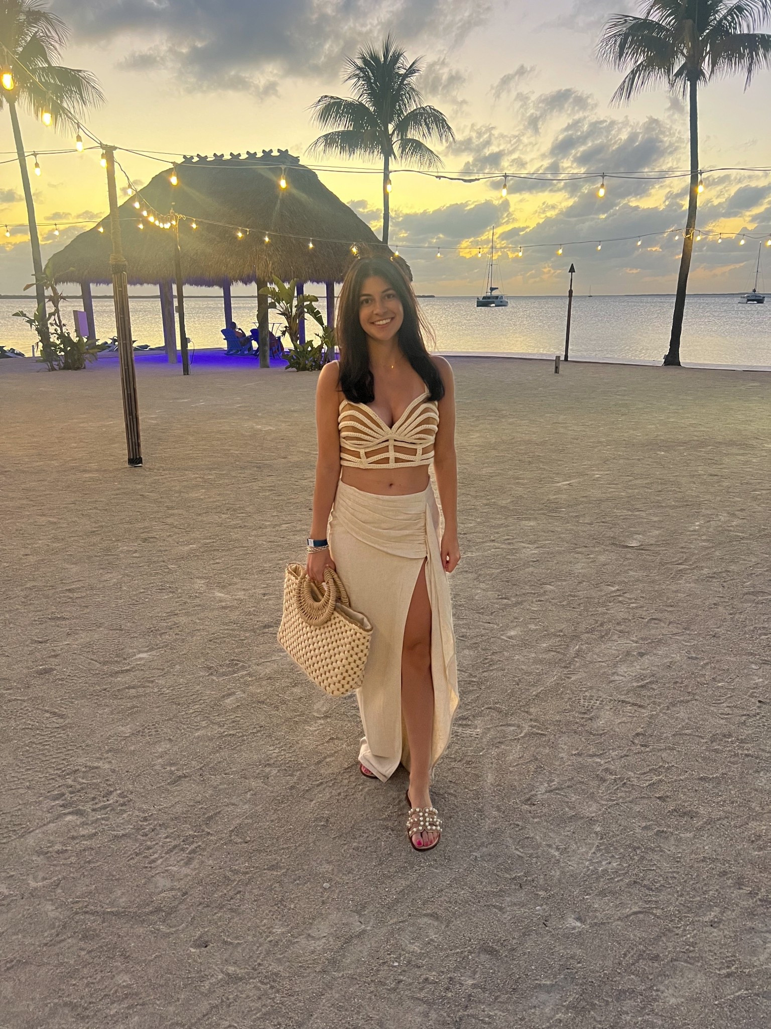 Wearing this adorable linen skirt in size small. Perfect for a vacation 🏝️

#LTKStyleTip
