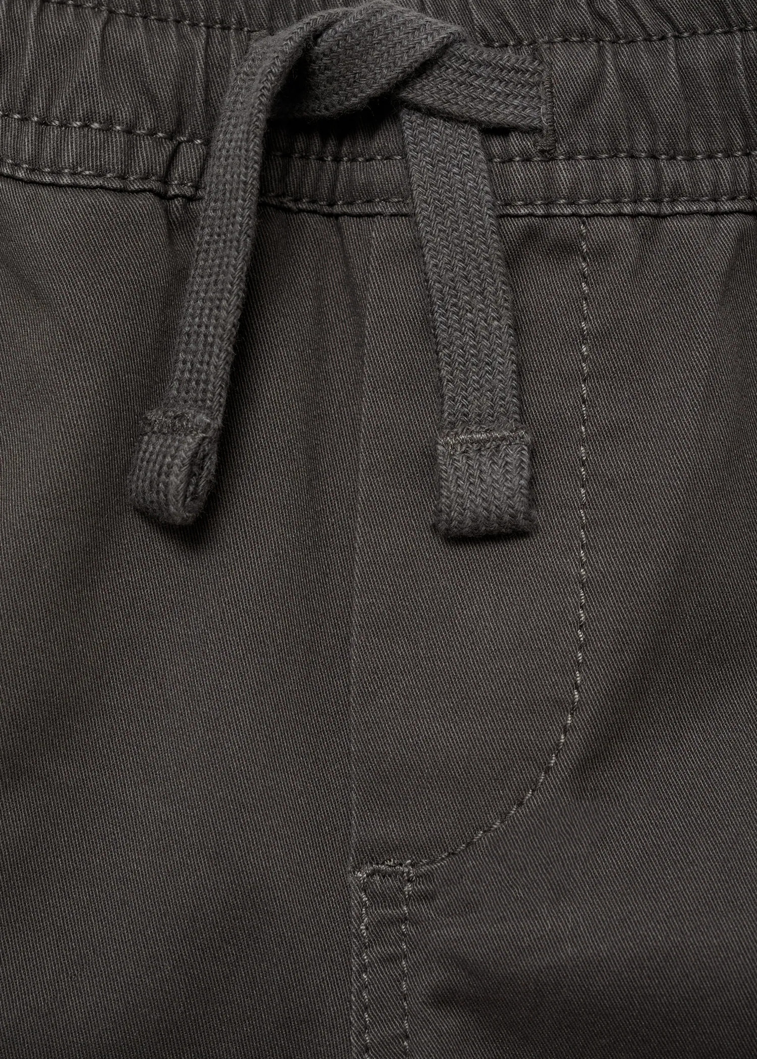 Joggerpants im Cargo-Stil - Kinder | MANGO Deutschland | MANGO (DE)