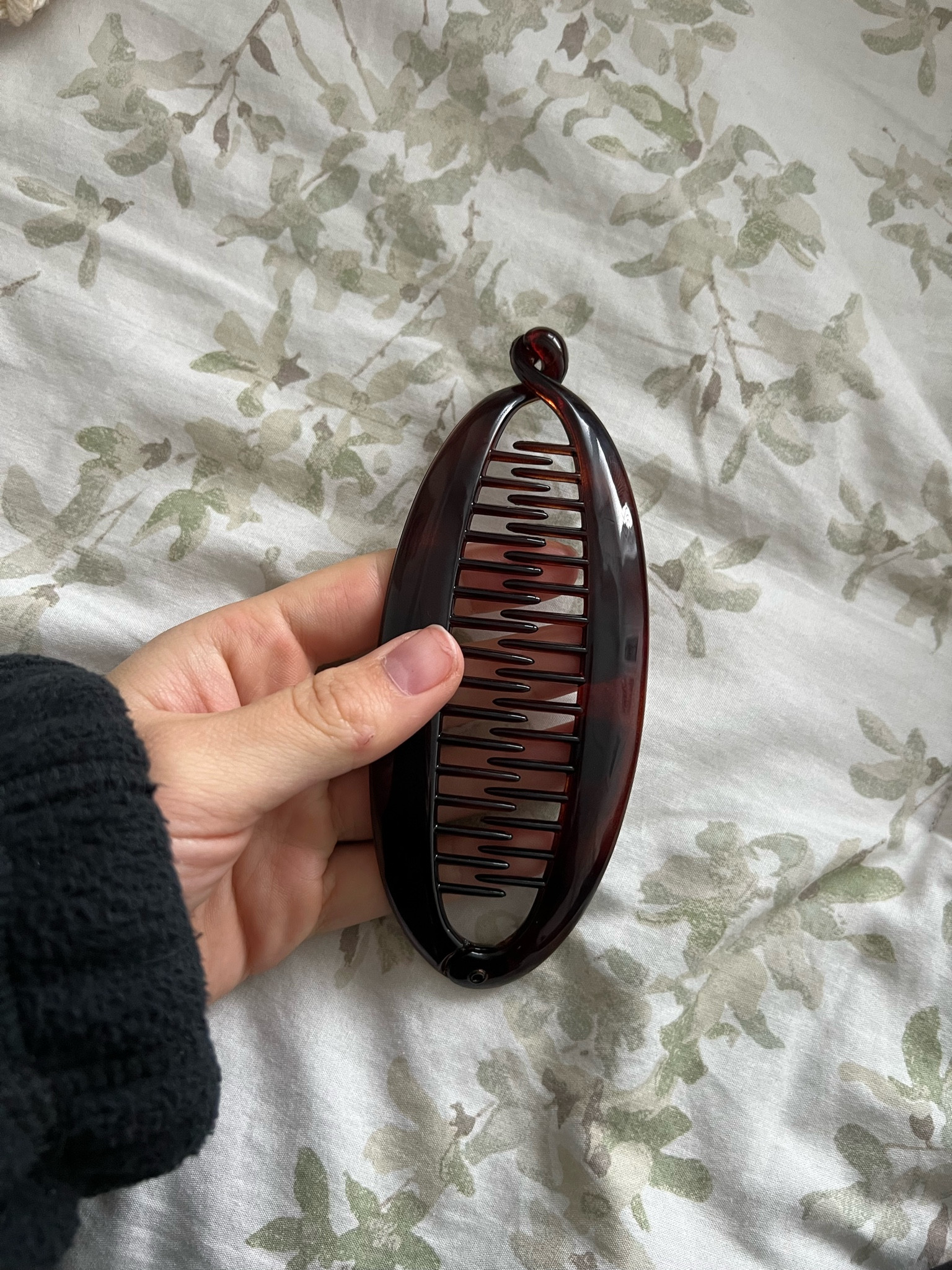 My go to “banana” hair clip! Perfect for an easy updo.

#LTKGiftGuide #LTKBeauty #LTKStyleTip