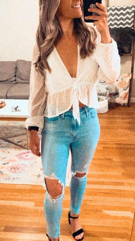 Spring Outfit 💐 Date Night Outfit | ripped jeans, jeans with heels, spring outfit inspo, outfits for spring, outfits for a night out, outfits for a date night

#LTKstyletip