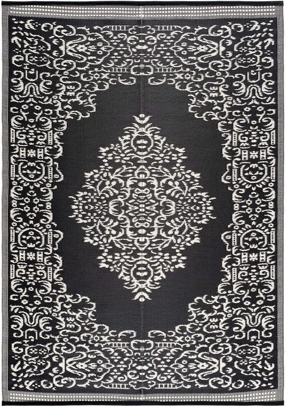 Beverly Rug 4' x 6' Black and White Medallion Outdoor Rug | Walmart (US)