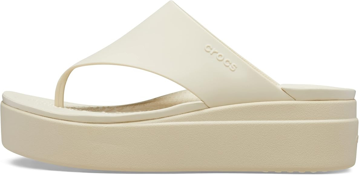 Crocs Women's Brooklyn Platform Flip Flop | Amazon (US)
