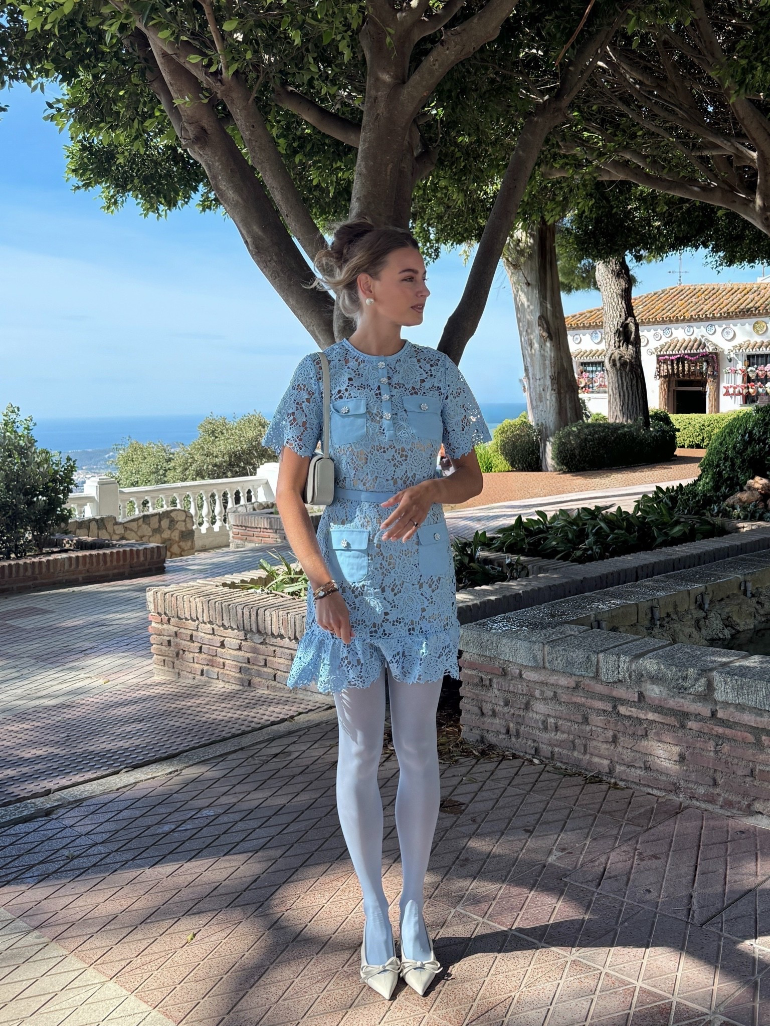 Feminine details will always have my heart 

#elegantstyle #europeansummer #femininefashion #oldmoneyaesthetic

#LTKnederlands #LTKsummer #LTKeurope