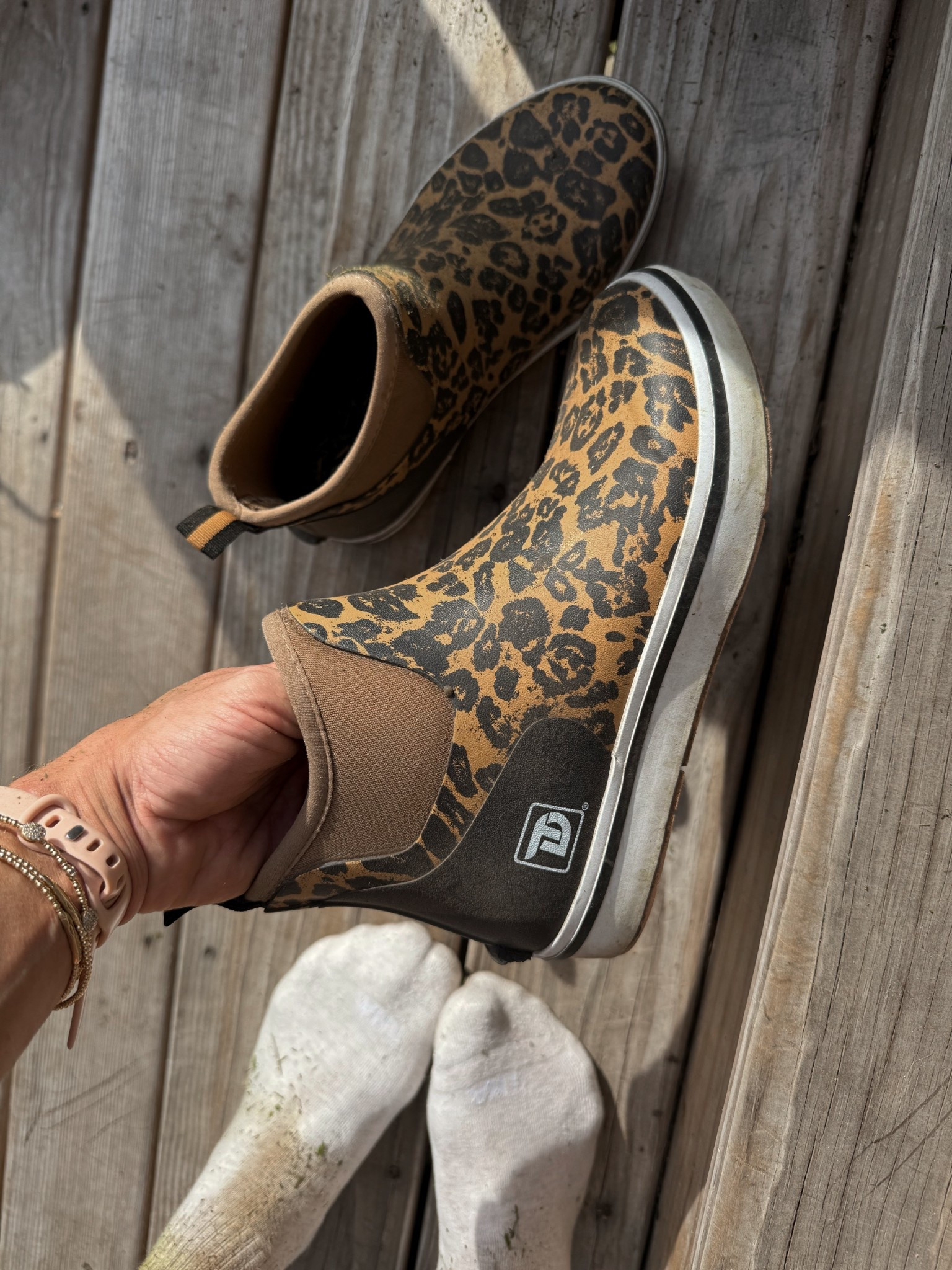 My lil gardening booties 🙈🐆 they’re 100% waterproof, super comfy & cute! I mow in them too. TTS! 

Amazon finds / shoes / Holley Gabrielle 

#LTKSeasonal #LTKShoeCrush #LTKFindsUnder100