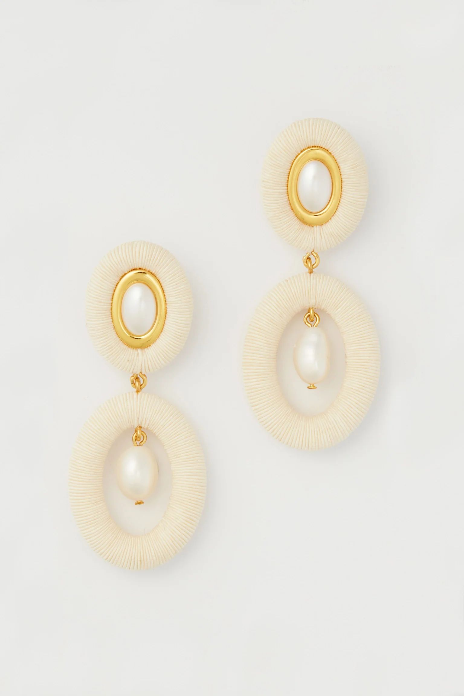 Cream Amelia Earrings | Tuckernuck (US)