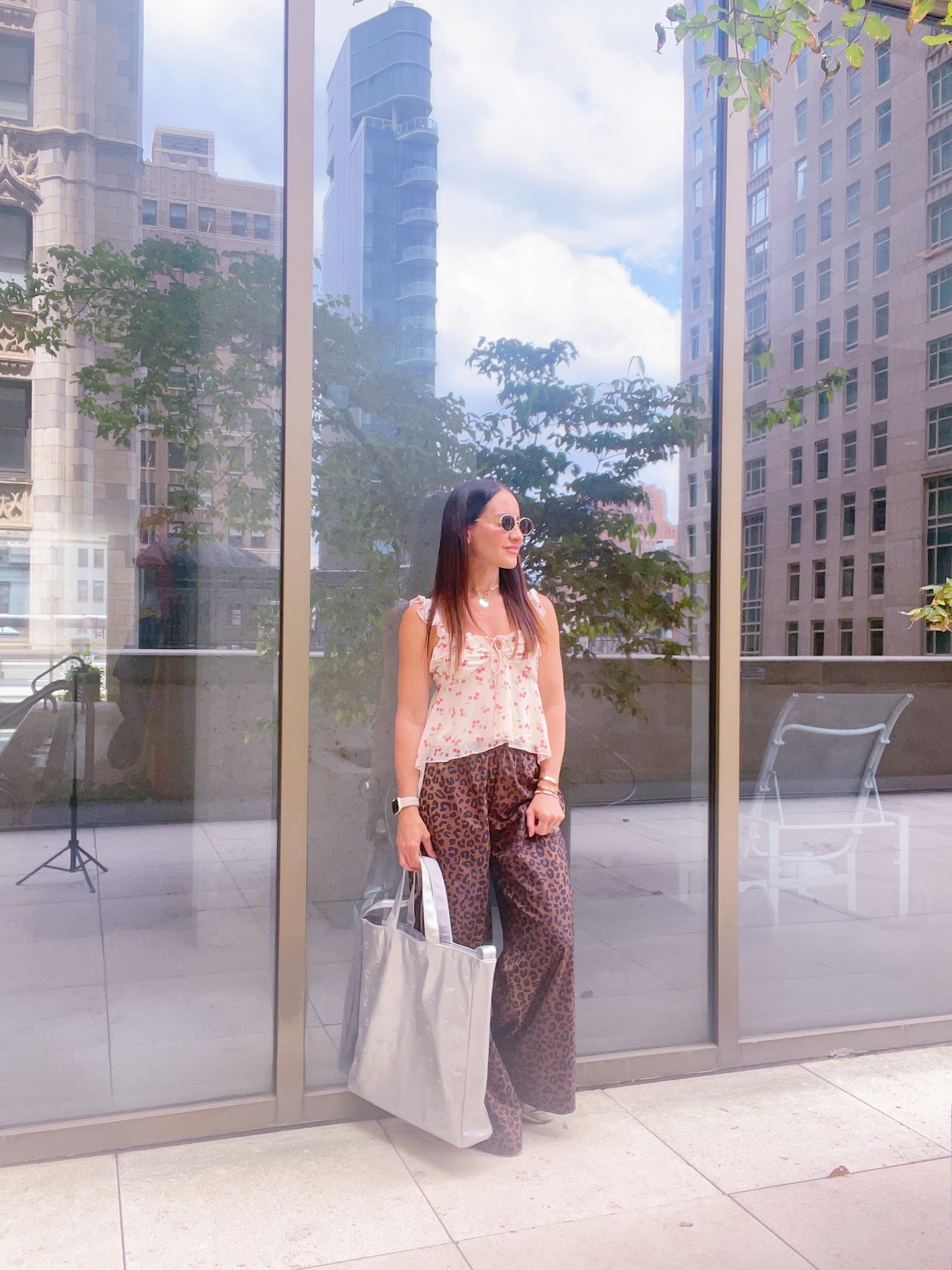 The kind of clarity you get in your 40s that would have served you well in your 20s  

#LTKOver40 #LTKActive #LTKSeasonal