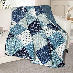 Exclusivo Mezcla Reversible Boho Quilted Throw Blanket, 50"x 60" | Lightweight Summer Quilt Throw... | Amazon (US)