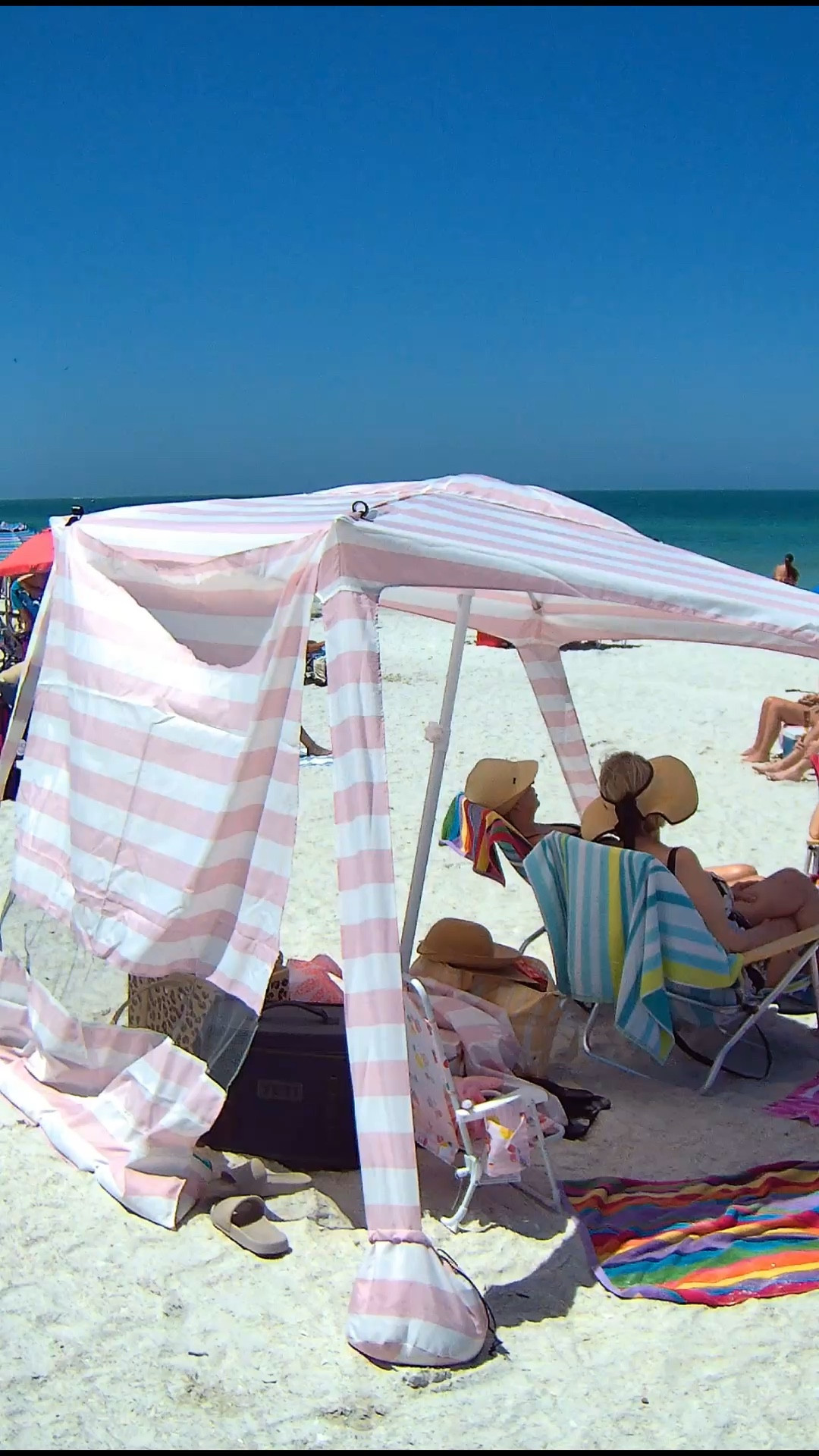 My cutie beach cabana from Amazon! 

#LTKdayinmylife #LTKSwim #LTKTravel