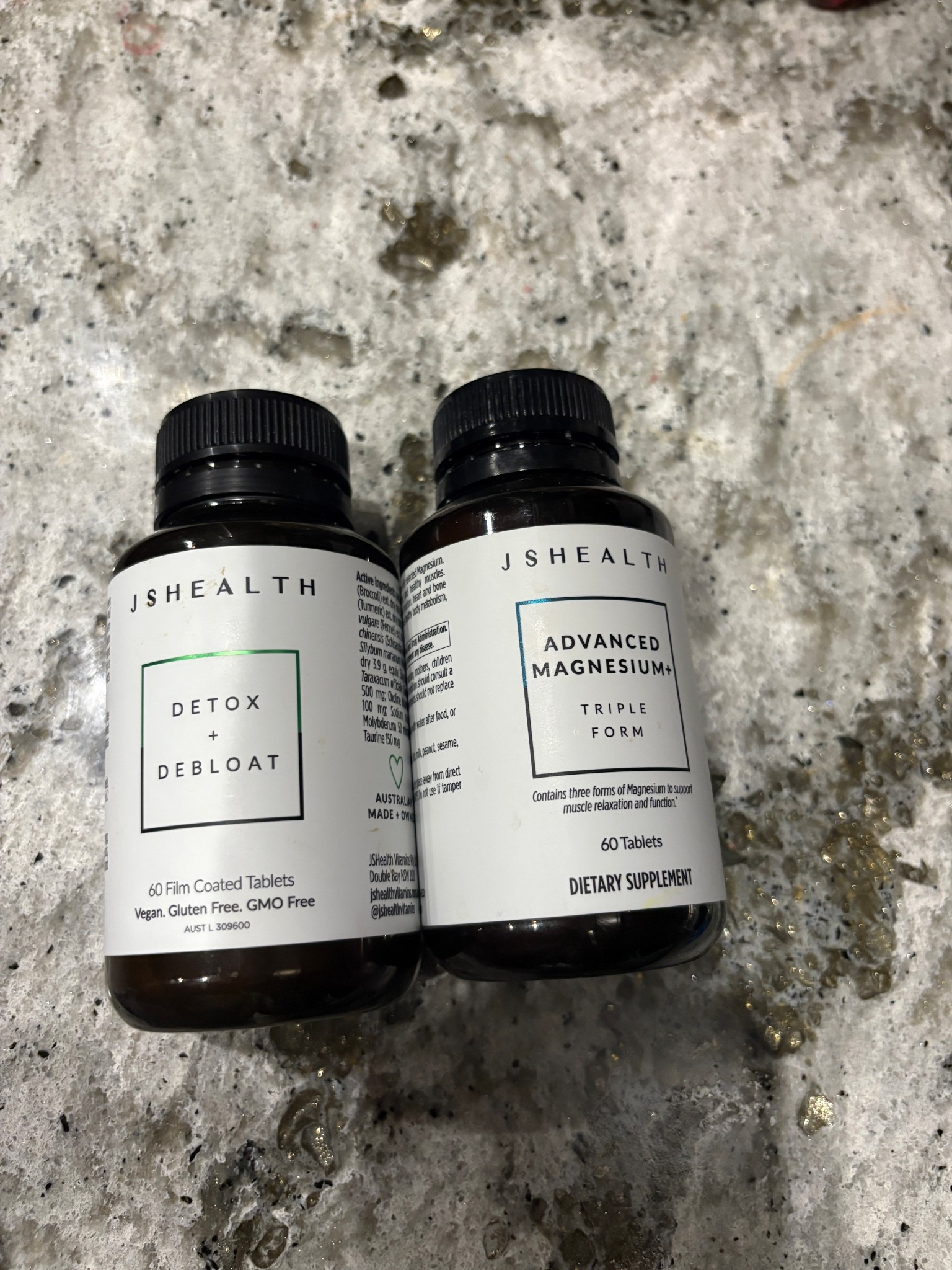 These vitamins are staples in my house. The detox and debloat is great for travel or those splurge days. The magnesium helps me sleep like a baby


#LTKdayinmylife