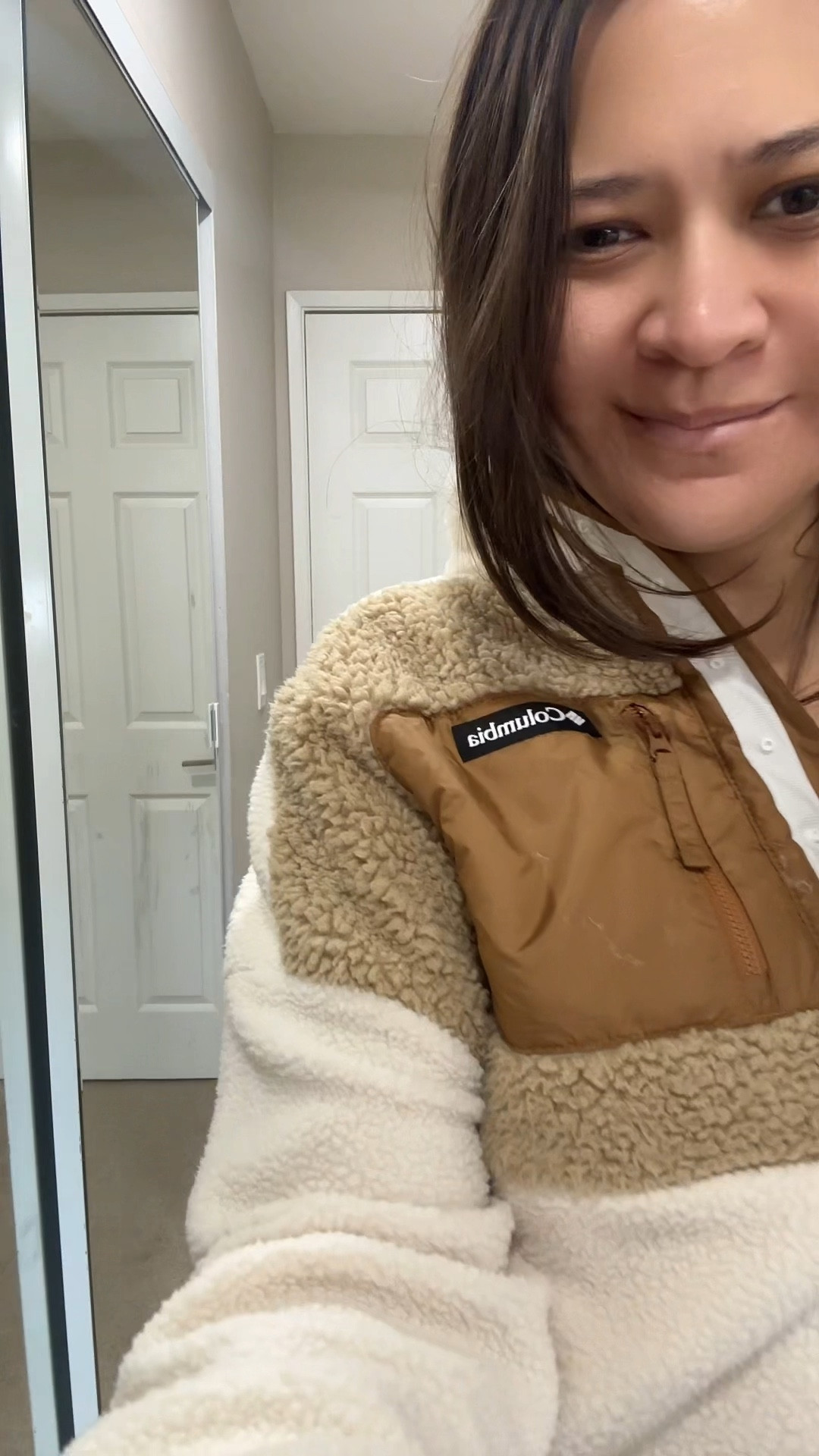 What i wore to drop my kids off at school on the first cold morning of fall in Orange County California complete with a Mary Kate and Ashley Olsen hair tuck 

Pullover: Columbia Sportswear via Costco Wholesale 
Jeans: target 
Shoes: UGG® 
#momstyle #casualstyle #costcofinds 

#LTKShoeCrush #LTKStyleTip