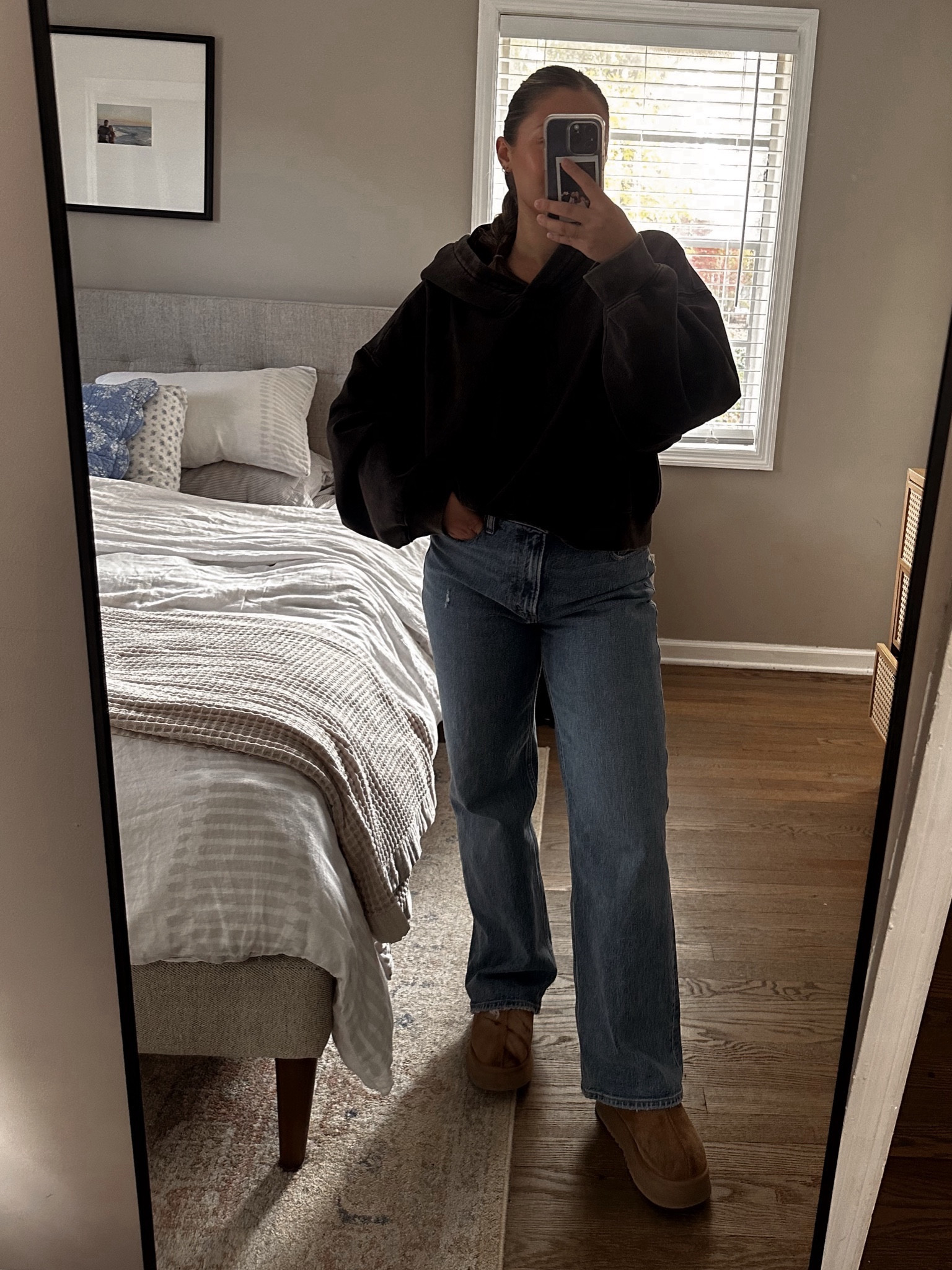 cropped hoodie | size large
jeans | size 27 short (curve love)

#LTKsalealert #LTKstyletip