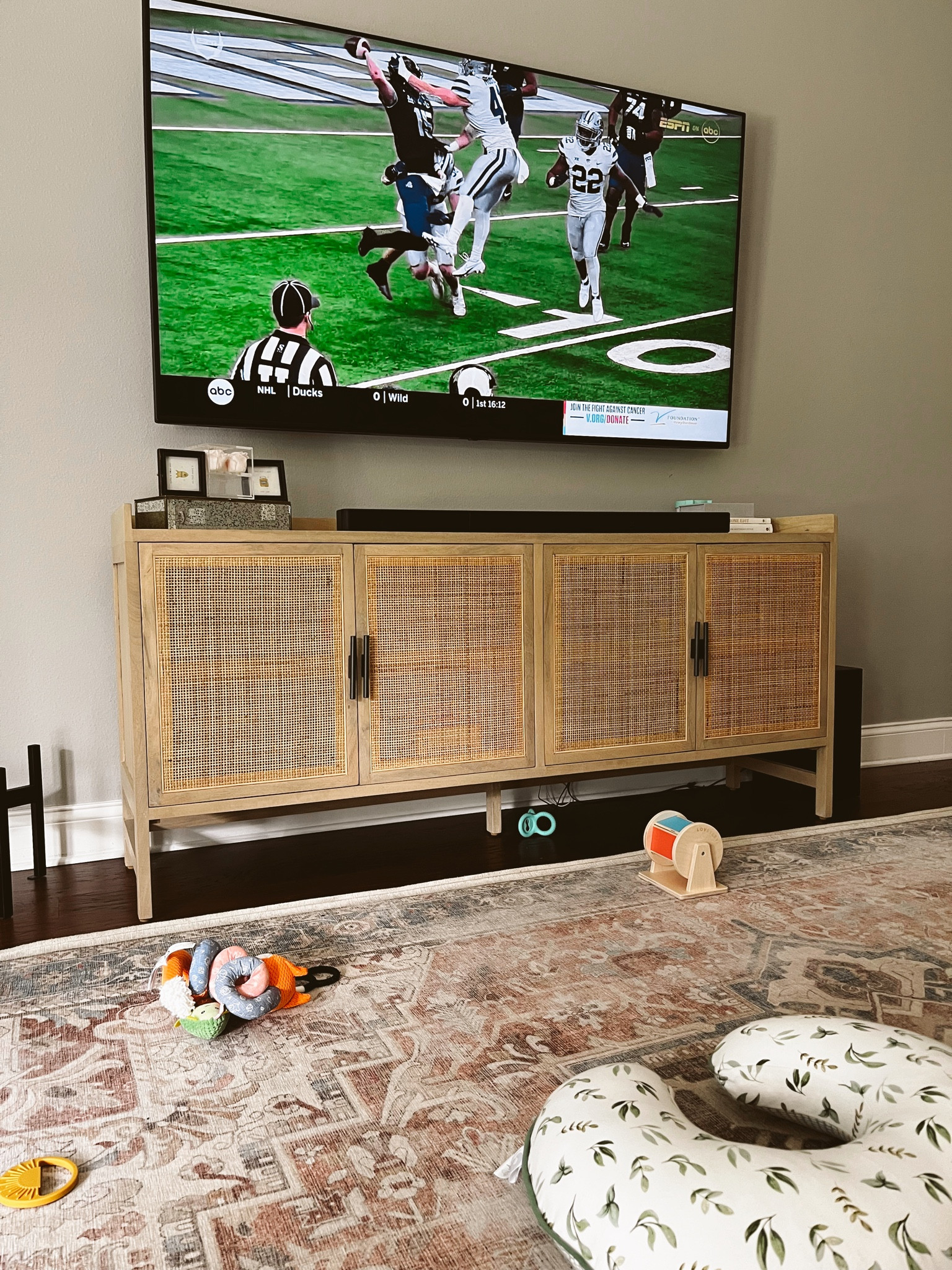 Championship Saturday 🏈 and more importantly our sideboard is 25% off at Burke Decor ⚡️

#LTKhome #LTKsalealert