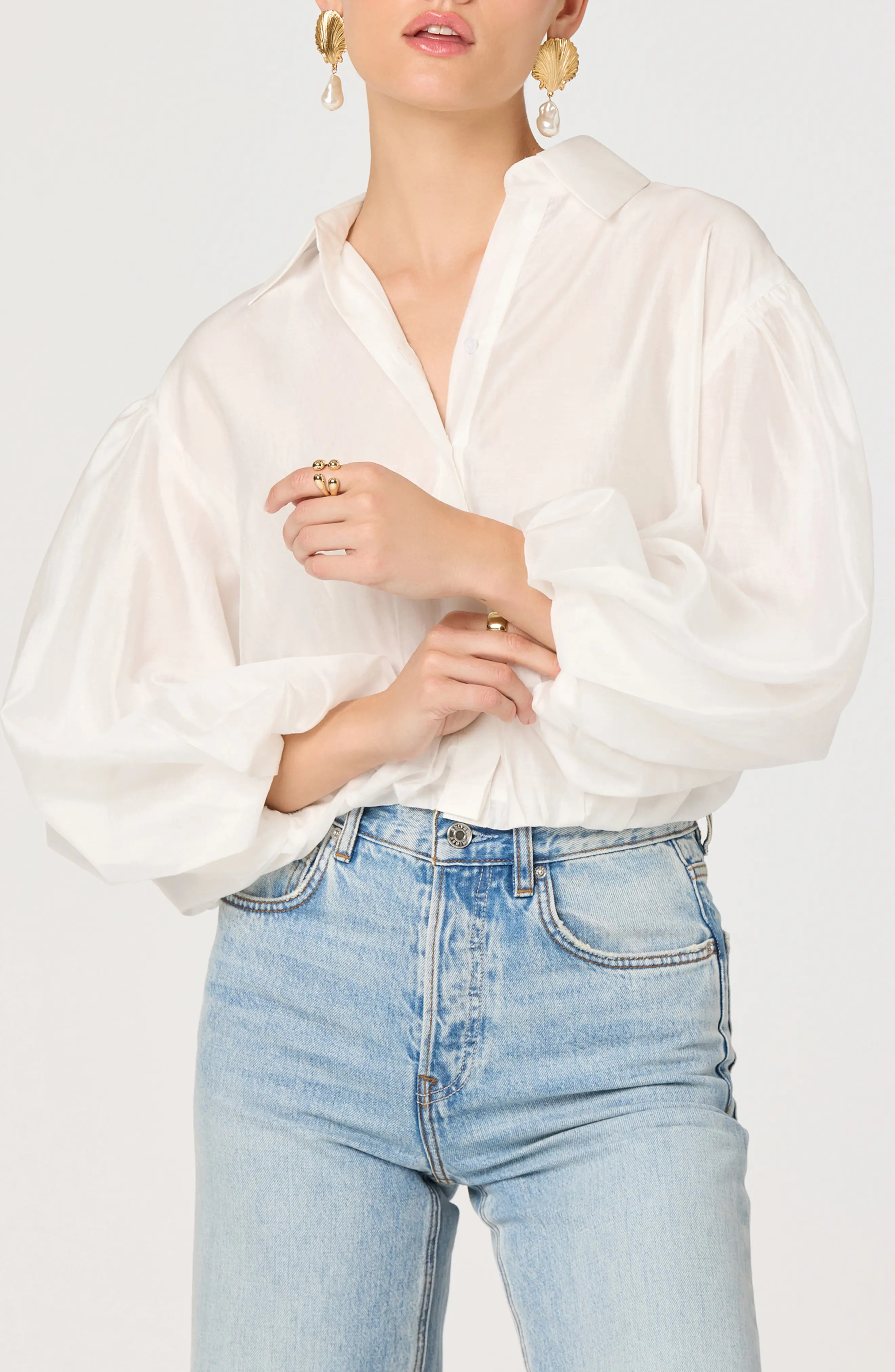 ASTR the Label Cordey Long Sleeve Bubble Hem Top in White at Nordstrom Rack, Size Medium | Nordstrom Rack