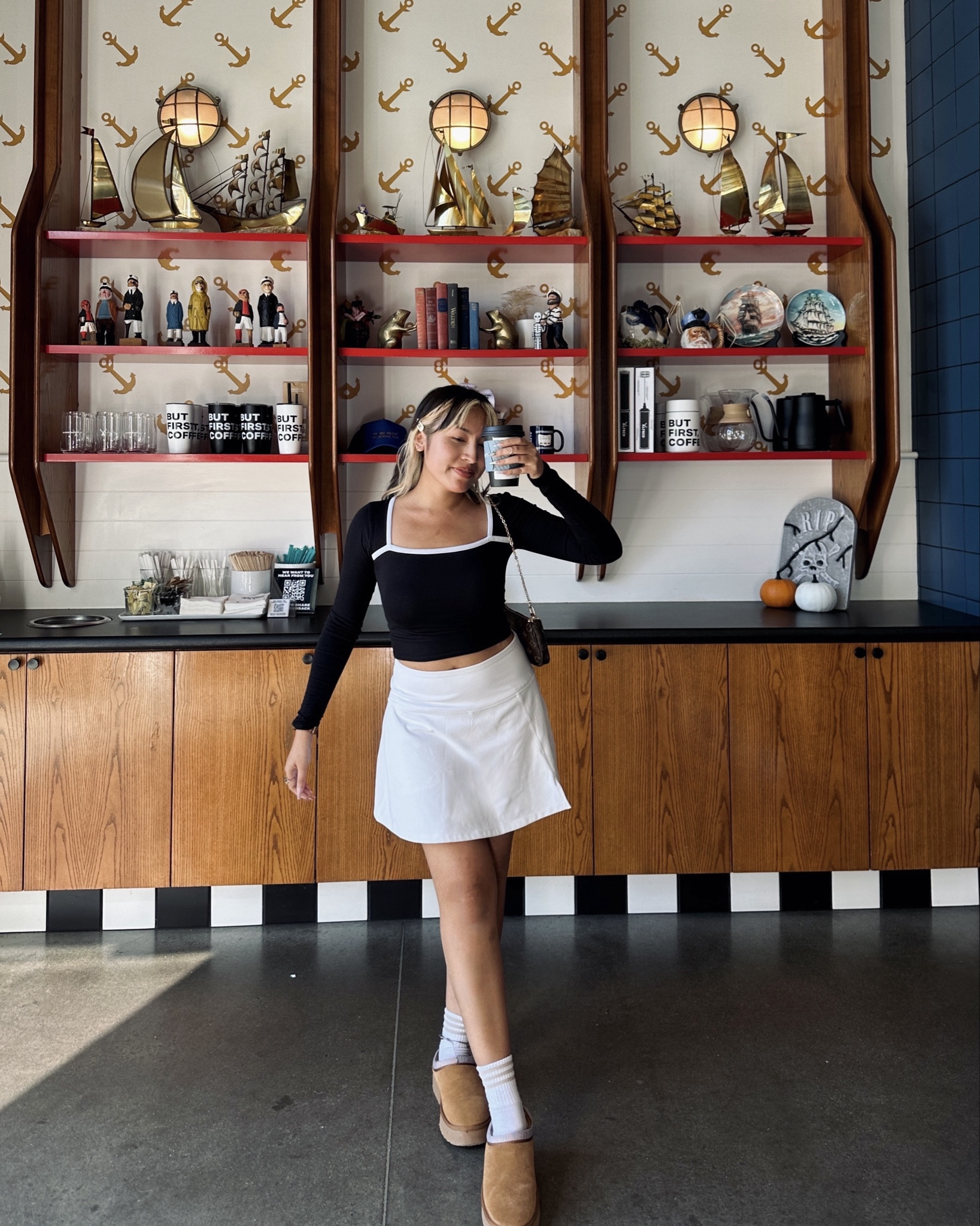 your daily serving ☕️🤎💋

#LTKActive #LTKFindsUnder50 #LTKSaleAlert