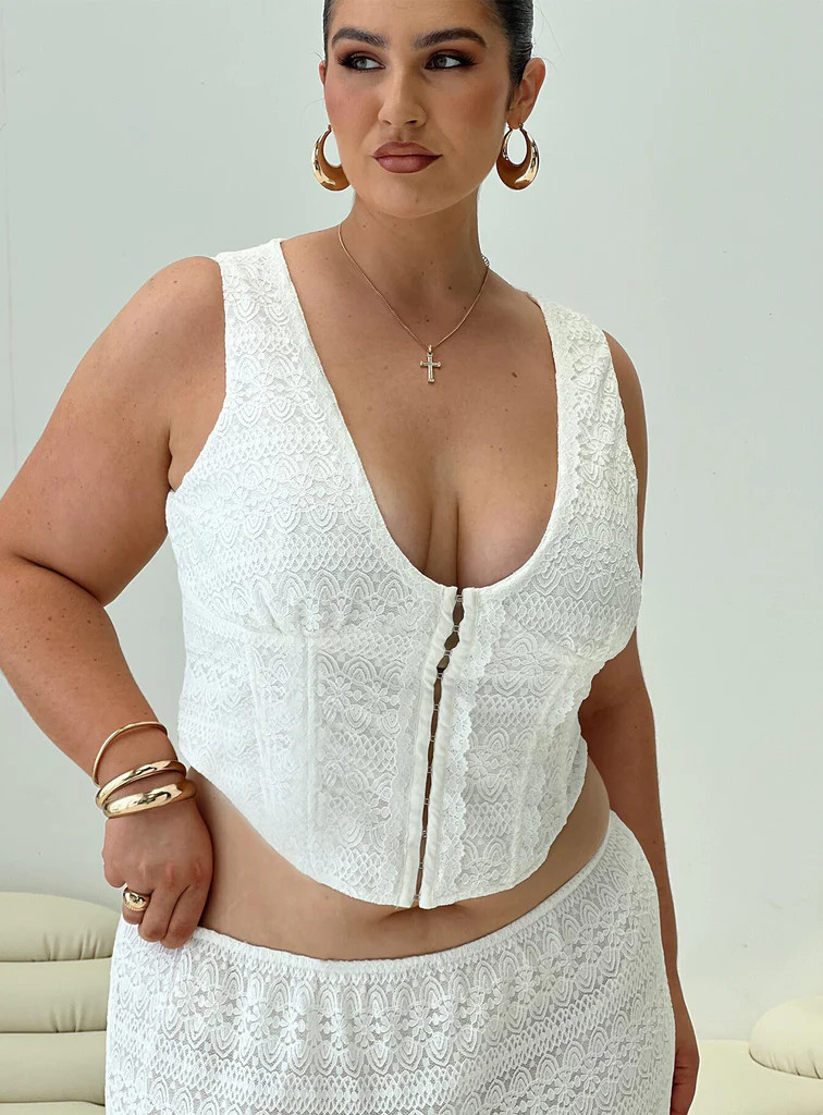 Buttacupe Lace Corset Top White Curve | Princess Polly US