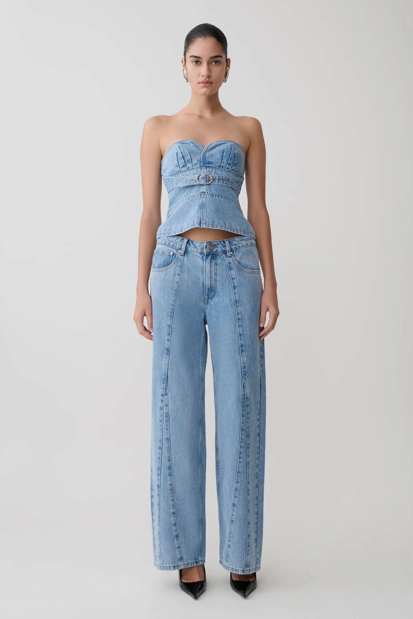 Mid Rise Wide Leg Denim Jeans - Classic Blue | MESHKI US