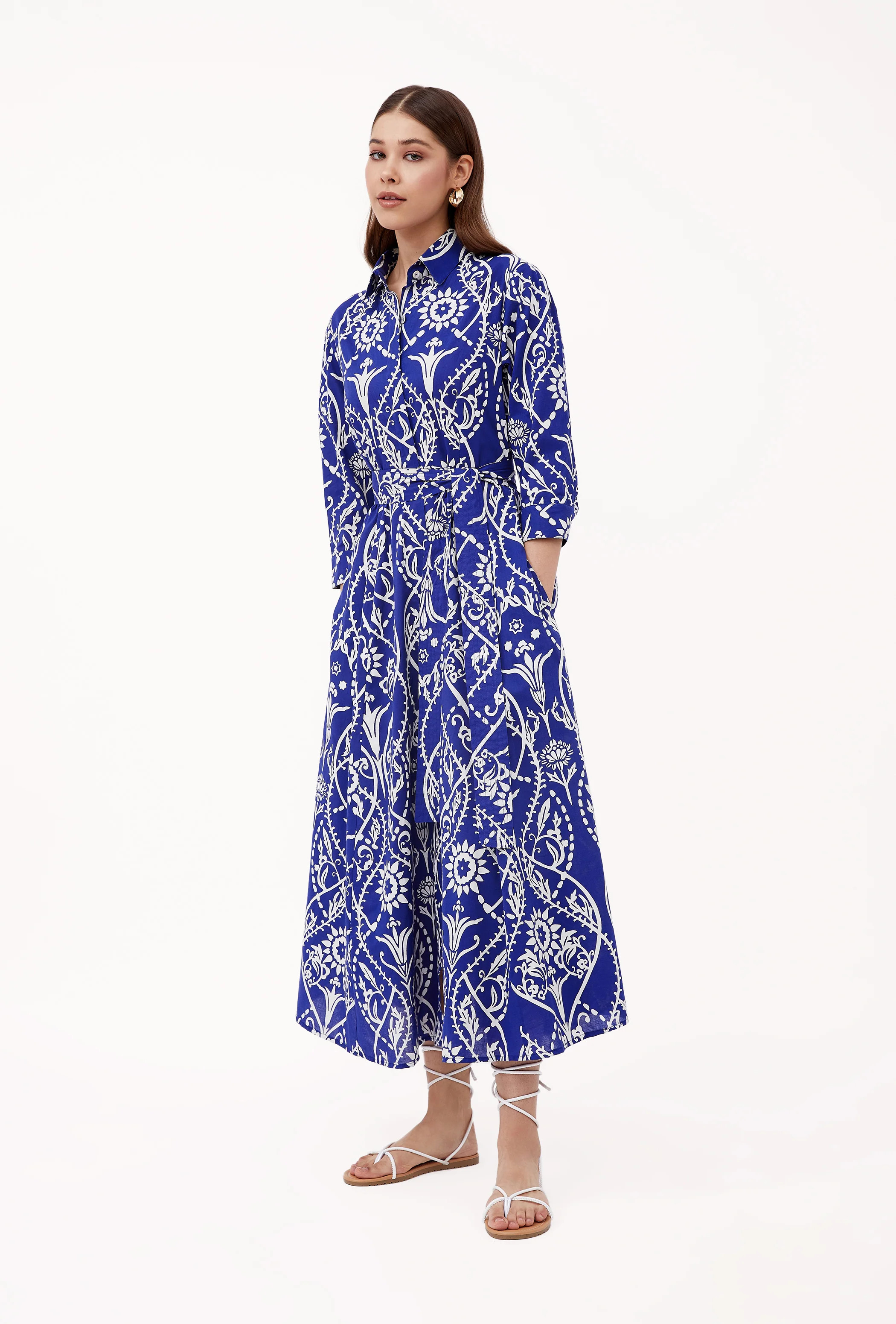 1576 Emily | Beyond By Vera