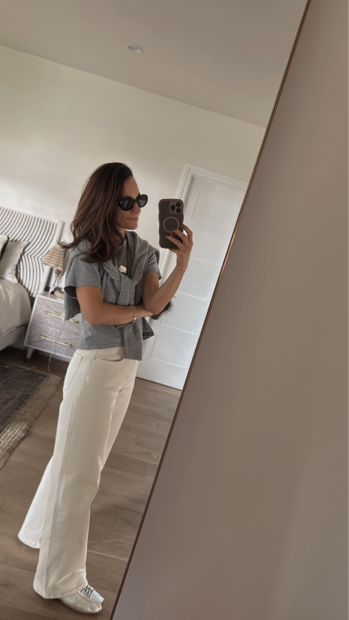 An afternoon of footballlk with friends 
Jeans are tts, wearing the 30” inseam 
my favorite slightly cropped basic tees, tts