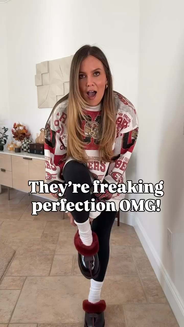 I knew these Uggs would be good but they are actual perfection! May be my most favorite pair I own now!

Ash’s Sizes:
Height: 5’6”
Weight: 140lbs
Top sizes: medium
Bottom sizes: 6, medium, 28

#LTKdayinmylife #LTKootd #LTKmomlife