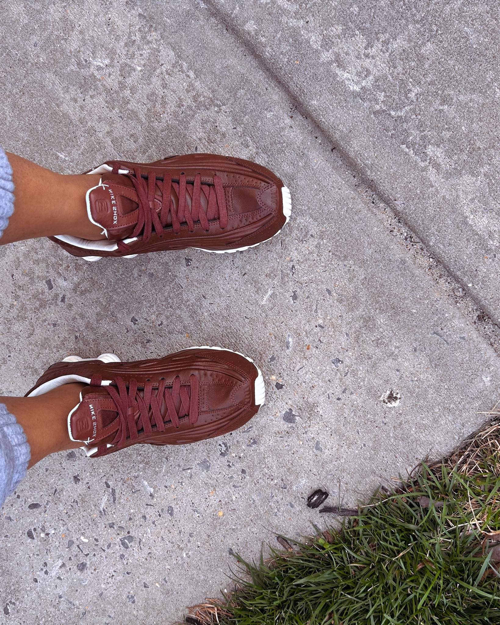 The kind of shoe that makes you want to step out… even when you weren’t planning to.

Linked for your everyday rotation 🤎


#LTKActive #LTKootd #LTKOver40