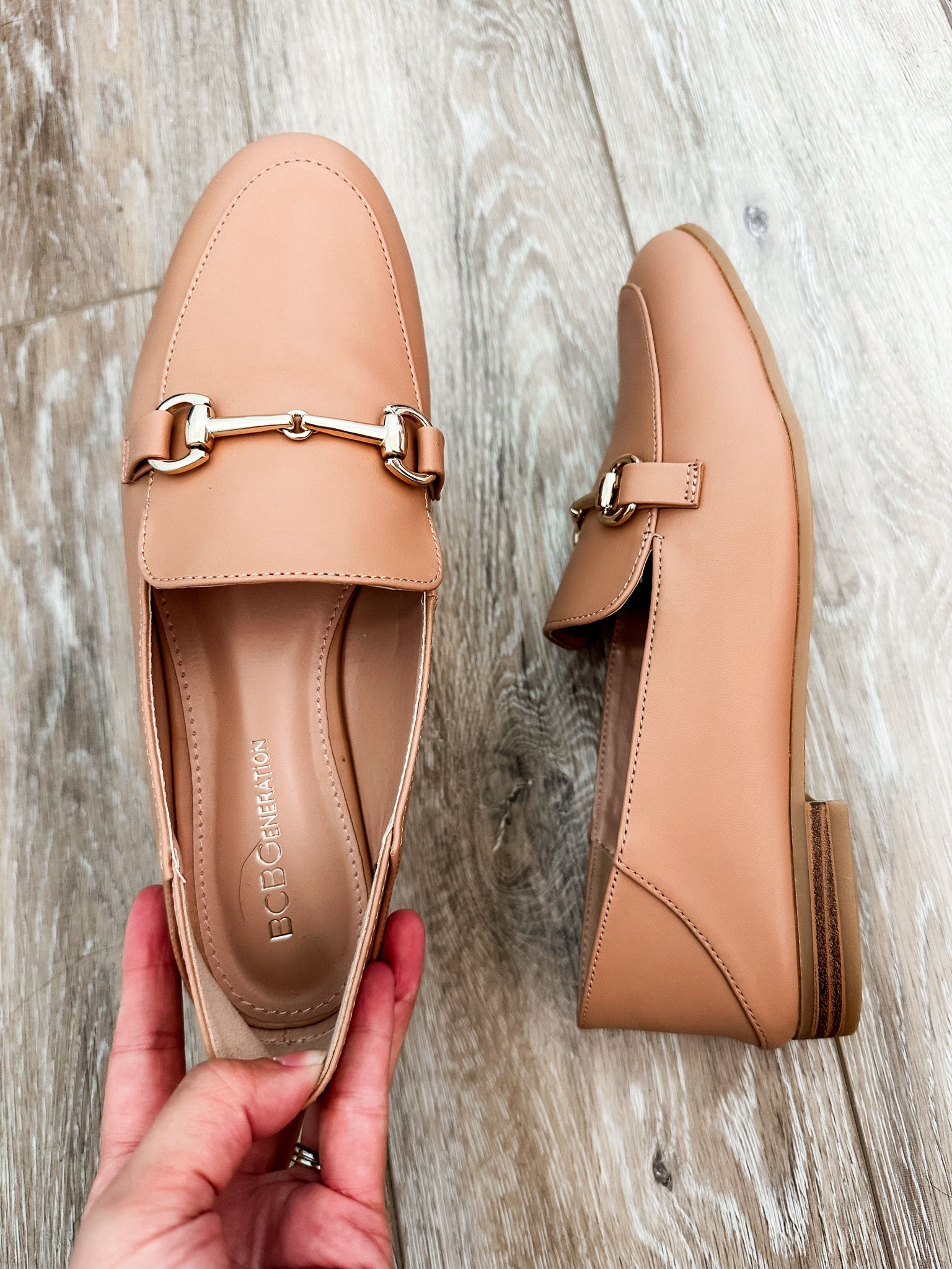 Nordstrom sale shoes! Loafer so comfy! Tts! Perfect for teachers 
38% off 

#LTKShoeCrush #LTKxNSale #LTKSaleAlert