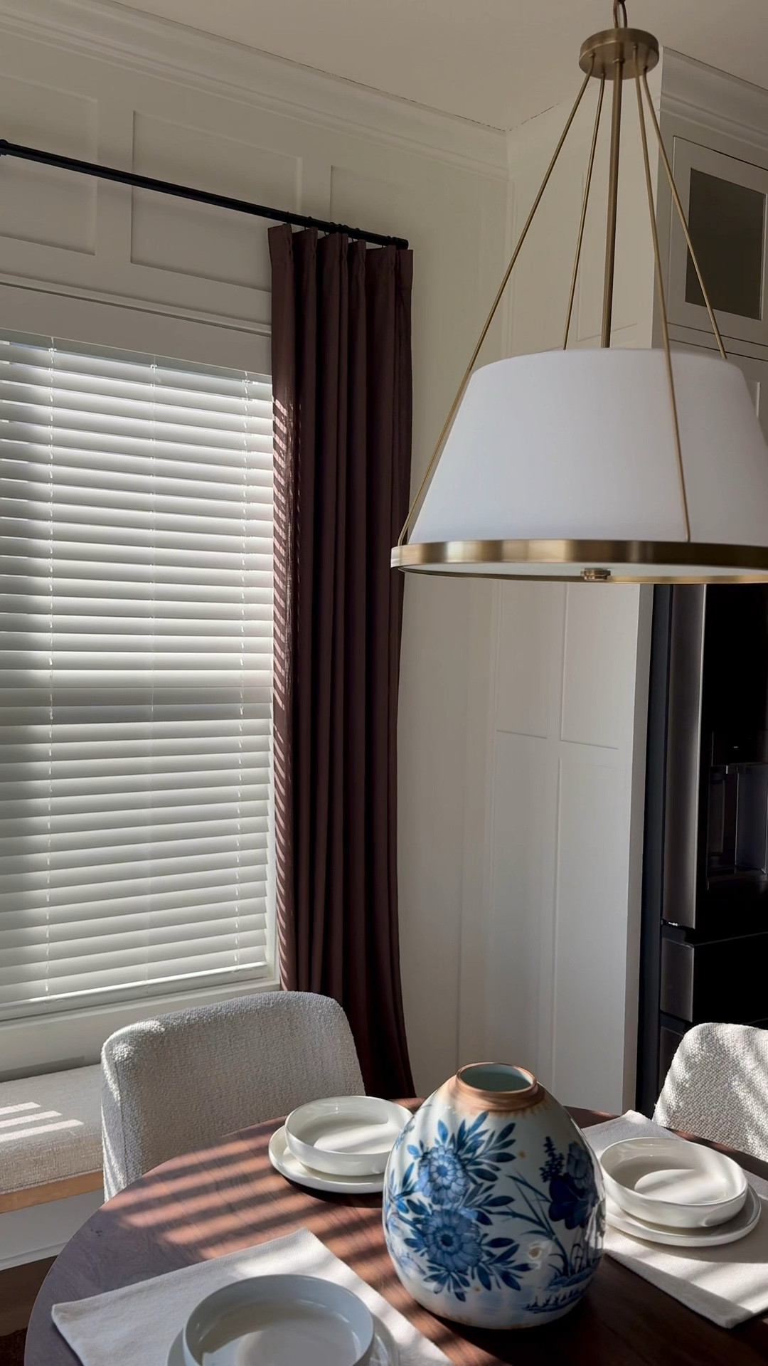 Finally sharing my full dining room and I am so happy with how it came together 🤍 The chandelier has been such a game changer in this space, linking everything here including all the furniture and decor so you can shop the full look.

#LTKSaleAlert #LTKHome #LTKSeasonal