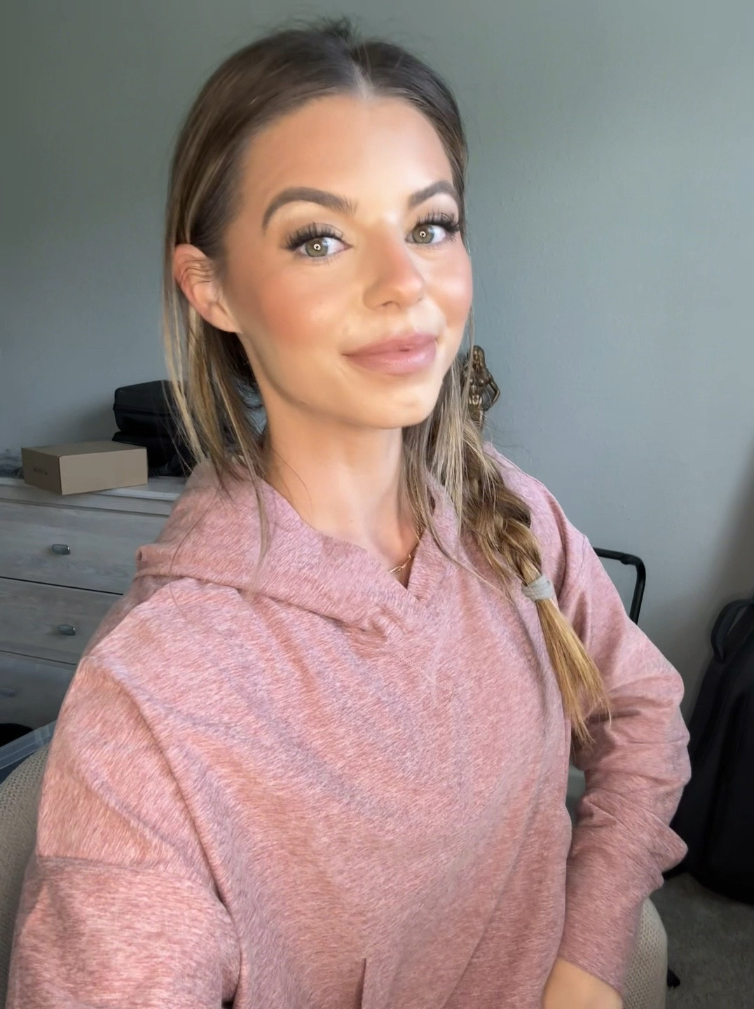 GRWM 😘

#LTKVideo #LTKItBag #LTKBeauty