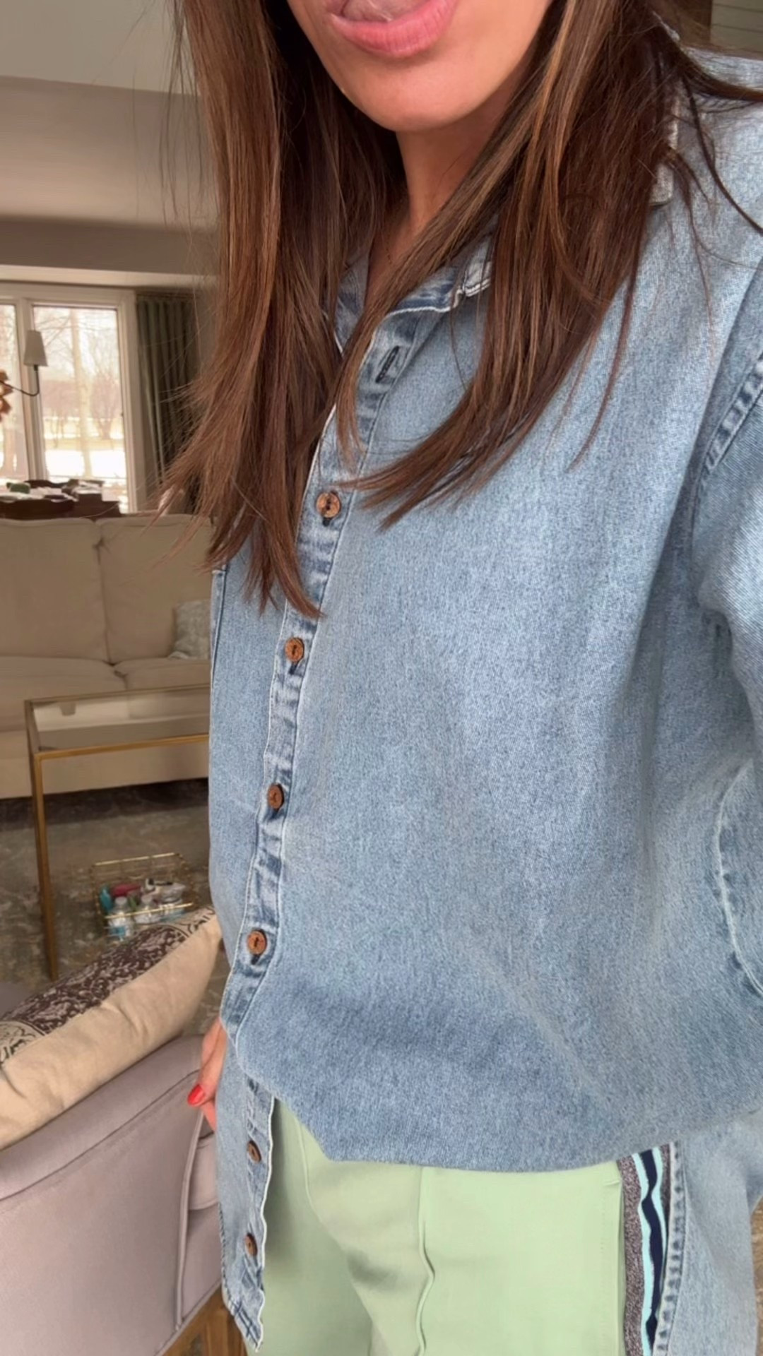 Wearing an XS in the pants

#LTKActive #LTKootd #LTKgrwm