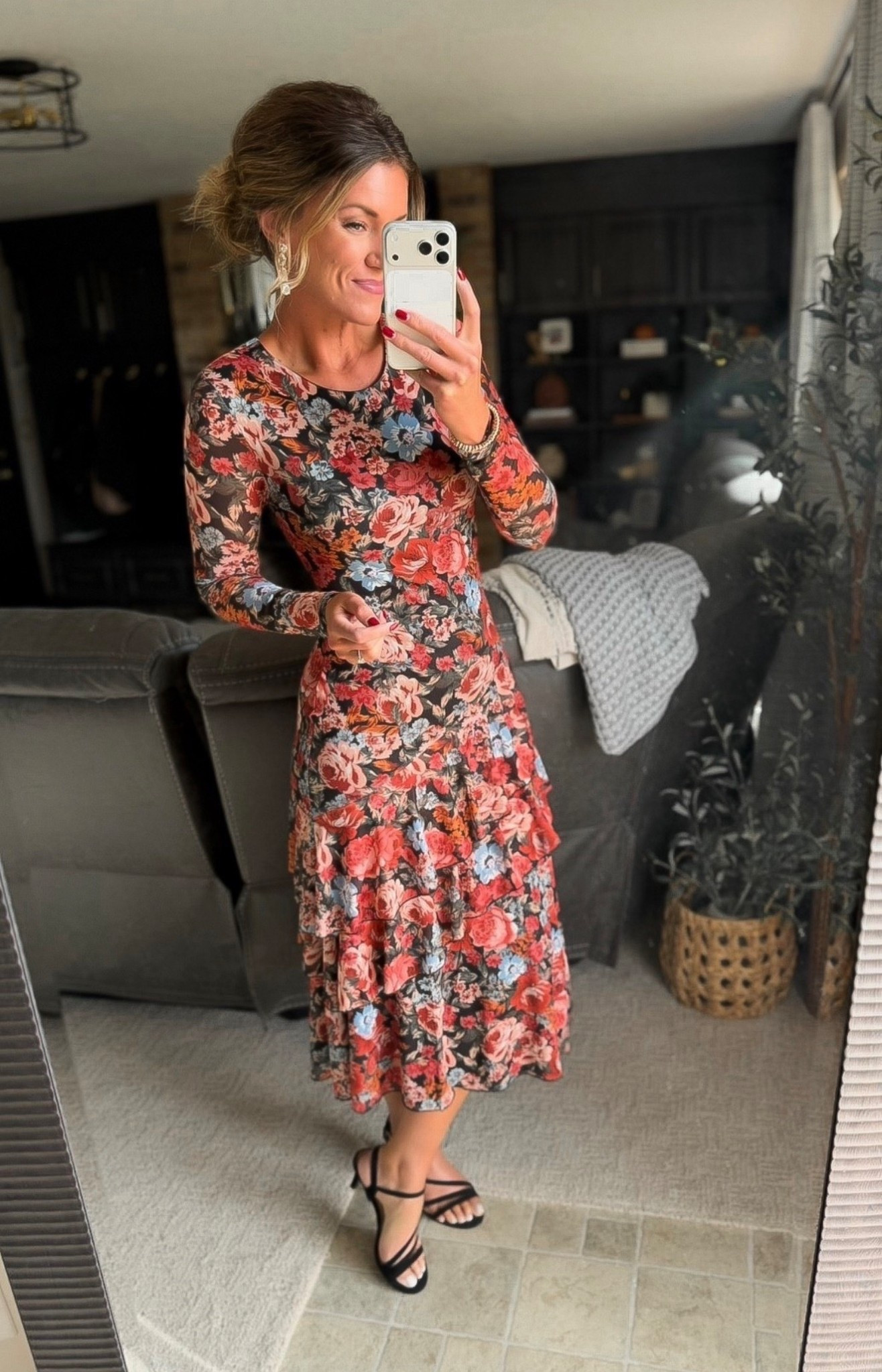 Perfect dress for a Spring wedding. 
Very stretchy and soft. 
Wearing small  

#LTKWedding #LTKSeasonal