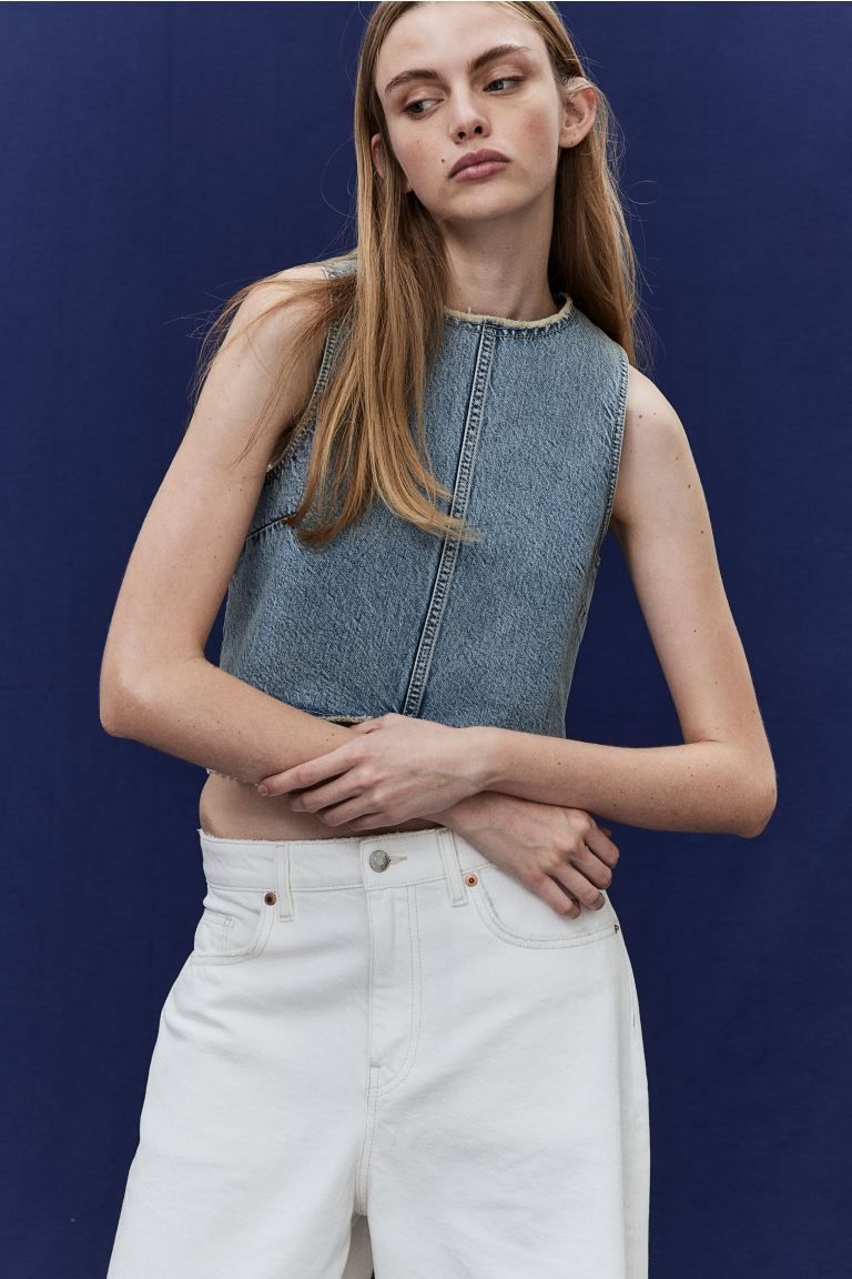 Frayed-edge denim vest top - Light denim blue - Ladies | H&M GB | H&M (UK, MY, IN, SG, PH, TW, HK)