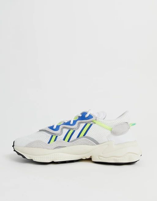 adidas Originals – Ozweego – Sneaker in Weiß und Blau | ASOS AT