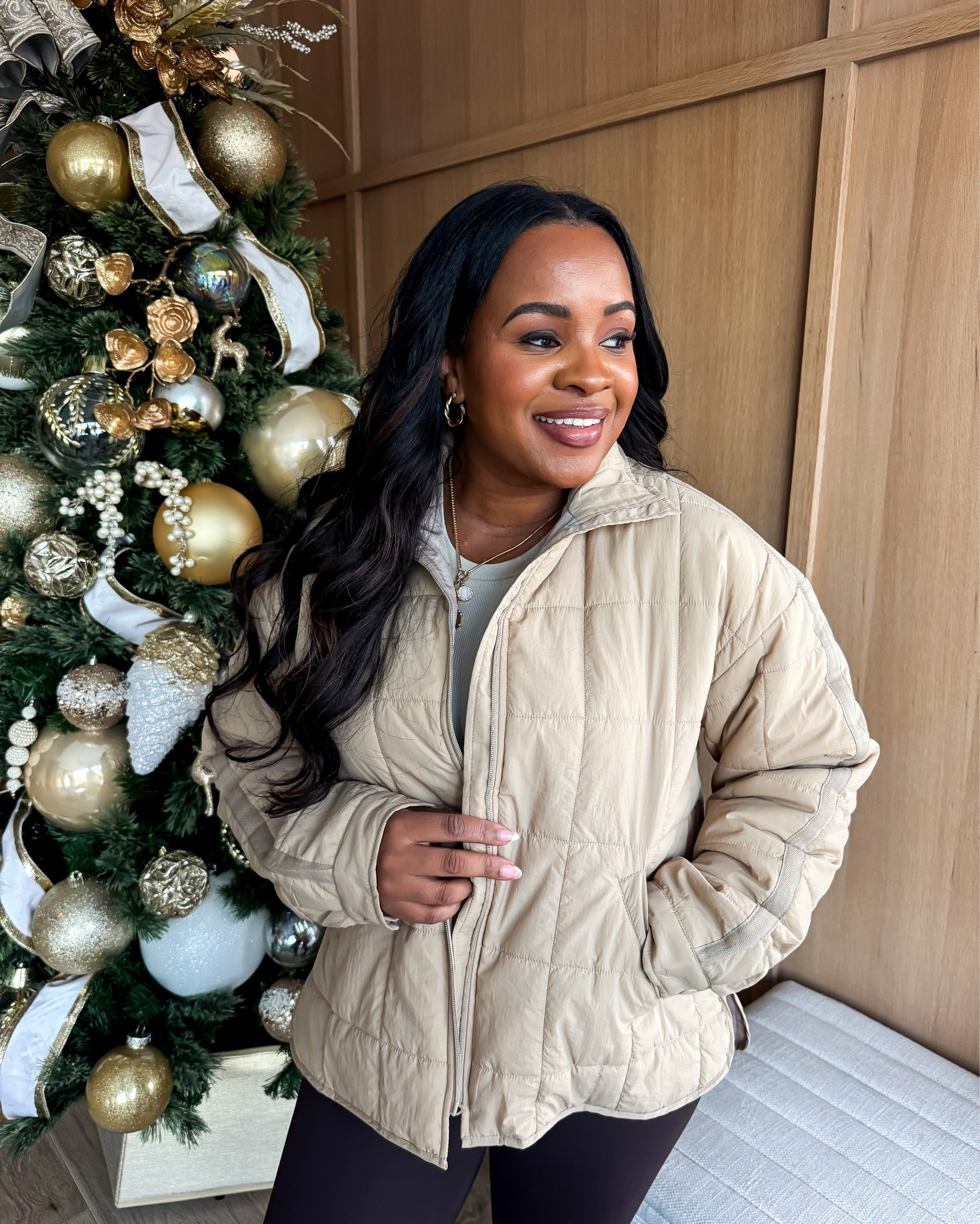 All the items I am telling my bffs to buy! Simply comment YES and I’ll send them all to you.

#LTKFindsUnder50 #LTKGiftGuide #LTKSaleAlert