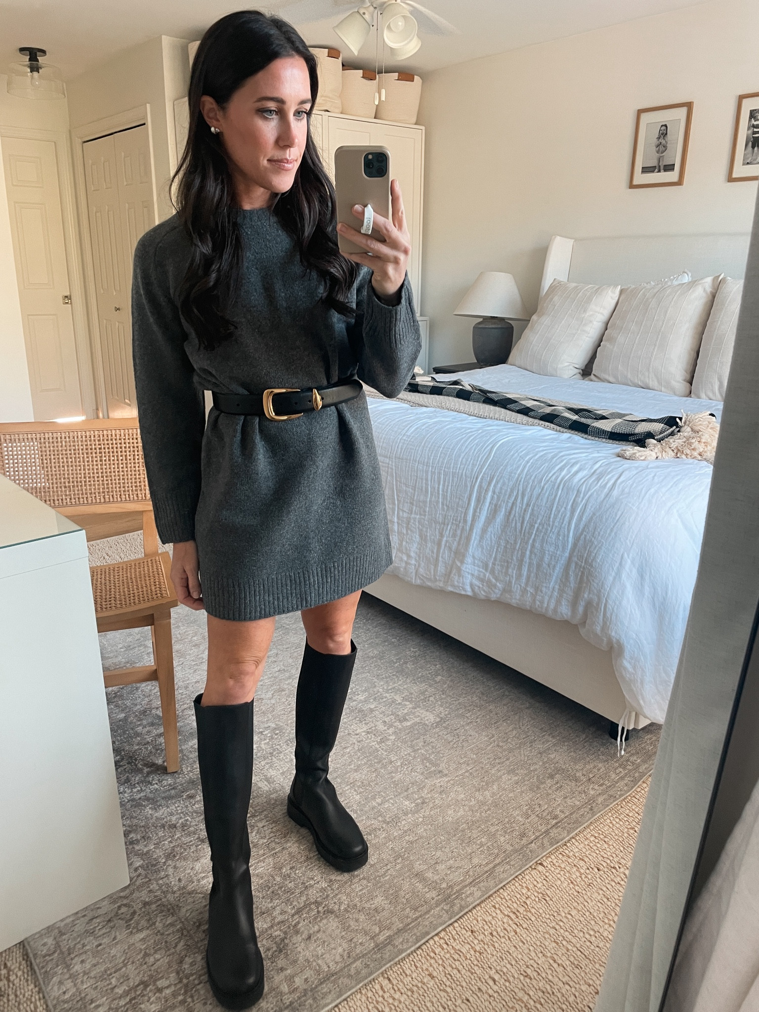 Sweater dress- small

#LTKSeasonal #LTKFindsUnder100 #LTKStyleTip