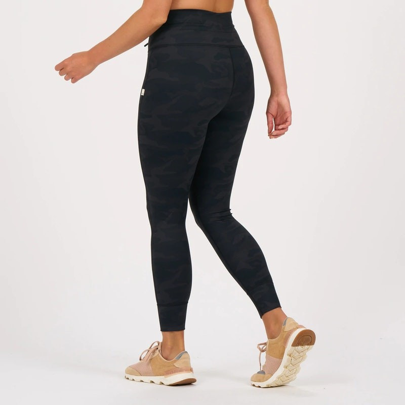 Daily Legging | Black Camo | Vuori Clothing