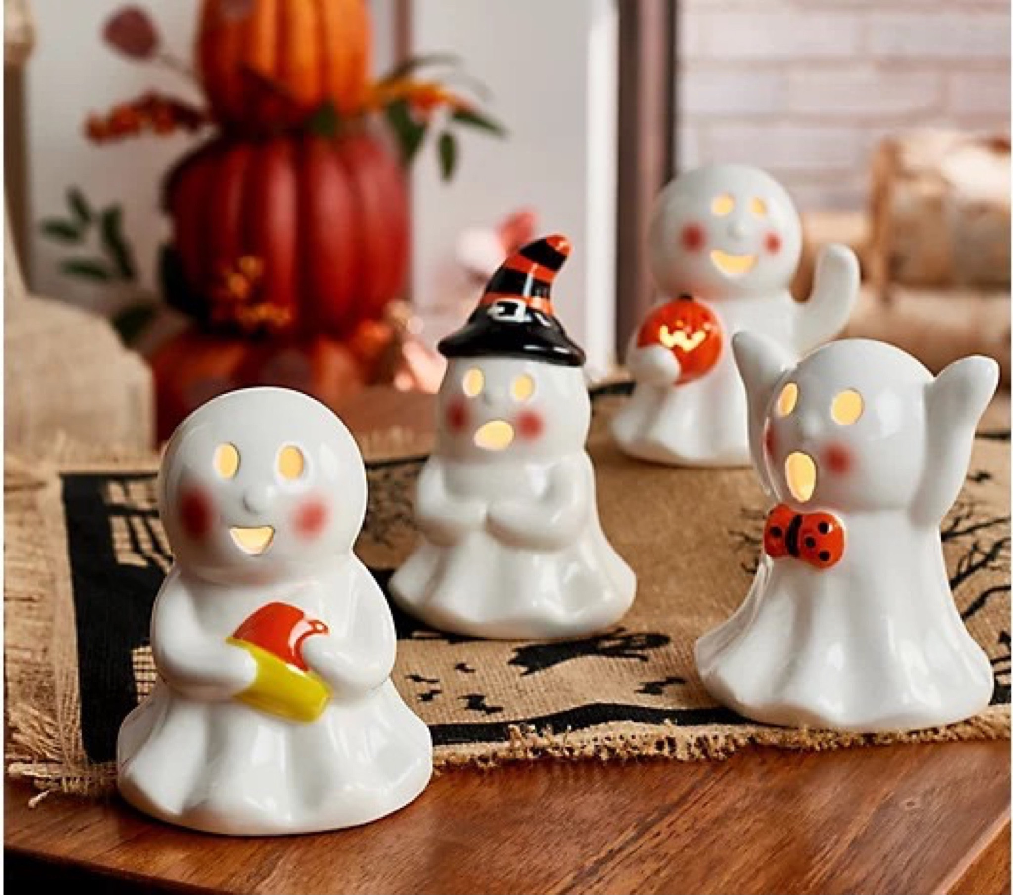 Those faces!! Such an adorable decoration in a kids room!

#LTKhome #LTKSeasonal #LTKsalealert