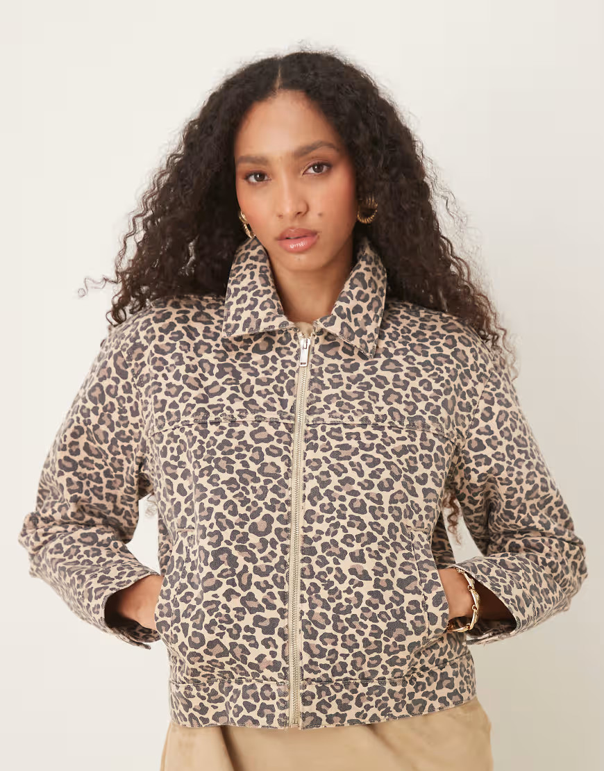Abercrombie & Fitch denim front zip workwear jacket in leopart print-Multi | ASOS (Global)