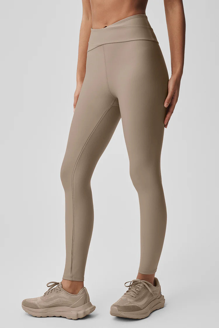 Airlift High-Waist 7/8 Horizon Legging | Alo Yoga
