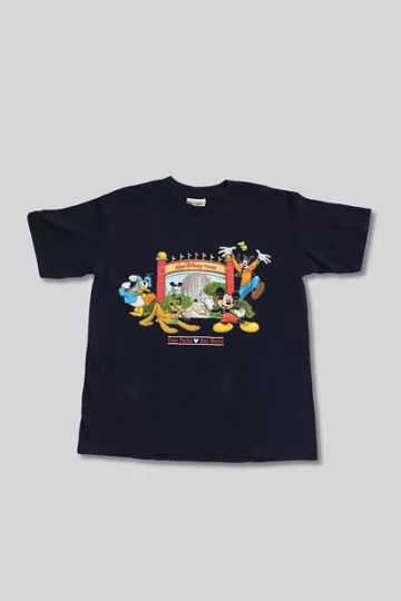 Vintage Walt Disney World Four Parks One World Tee | Urban Outfitters (US and RoW)