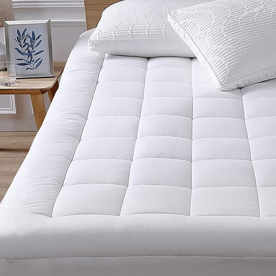Twin XL Mattress Pad Cover Pillow Top with Stretches to 18” Deep Pocket Fits Up to 8”-21” C... | Amazon (US)