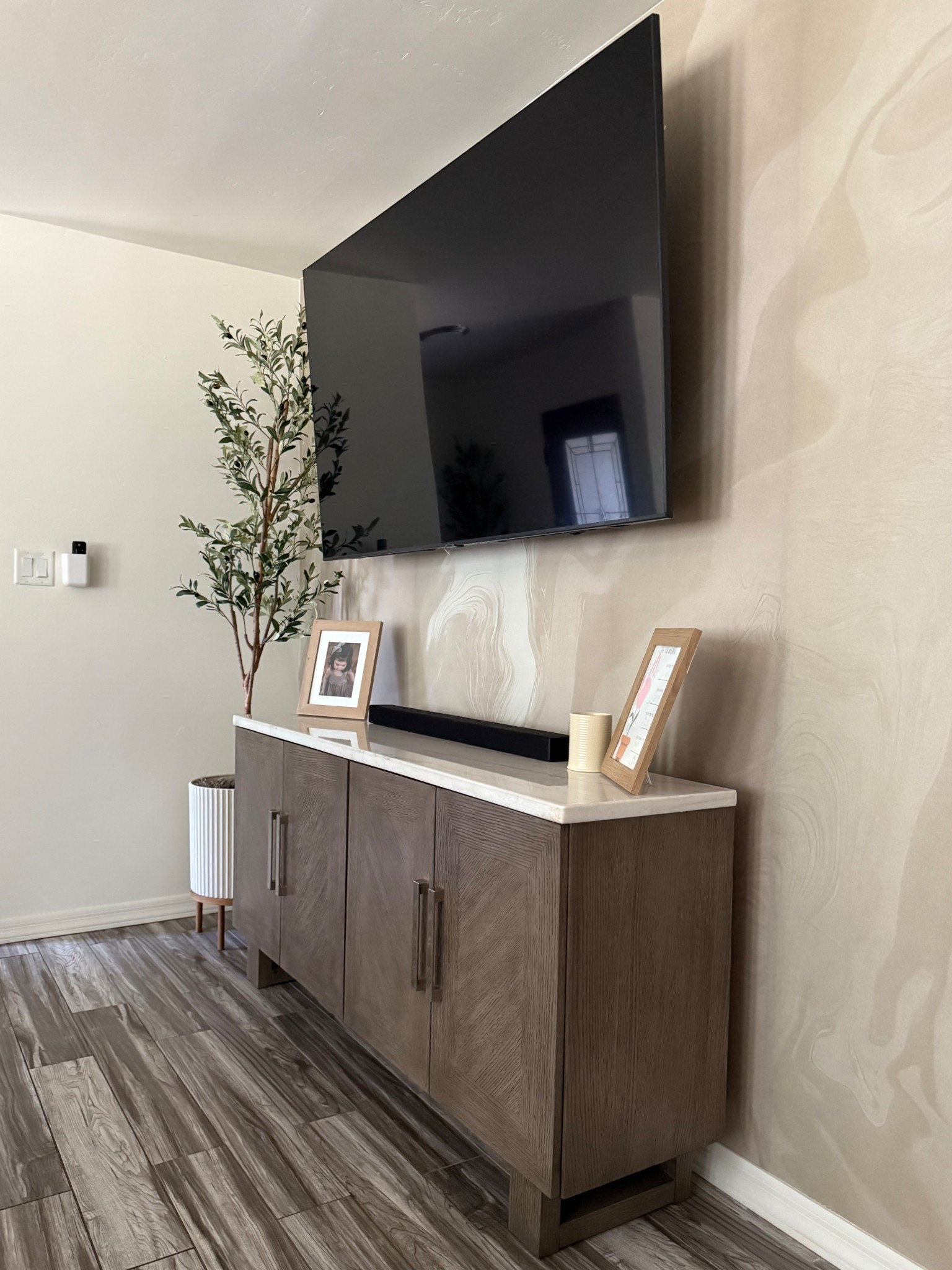 Media Console from the Yuma Ashley Store
The wallpaper (I never do this but..) it’s a non recommendation because I am so not happy with how it turned out :( or how the company responded to a bad print job on their end. They actually never responded so that’s that. Sorry but I do not recommend buying your wallpaper from @wallblush

#LTKFindsUnder100 #LTKStyleTip #LTKHome