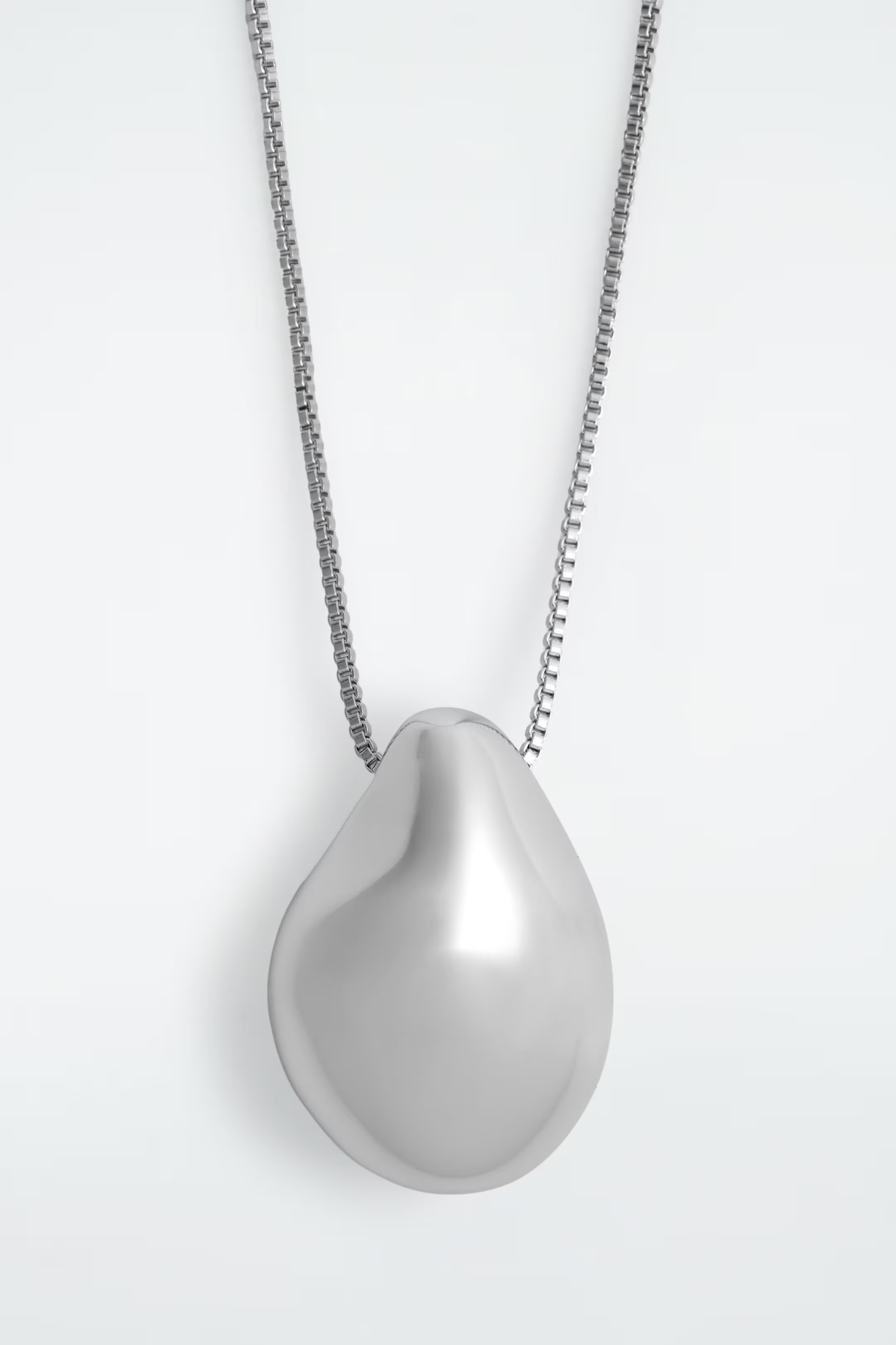 PEBBLE PENDANT NECKLACE - SILVER | COS UK